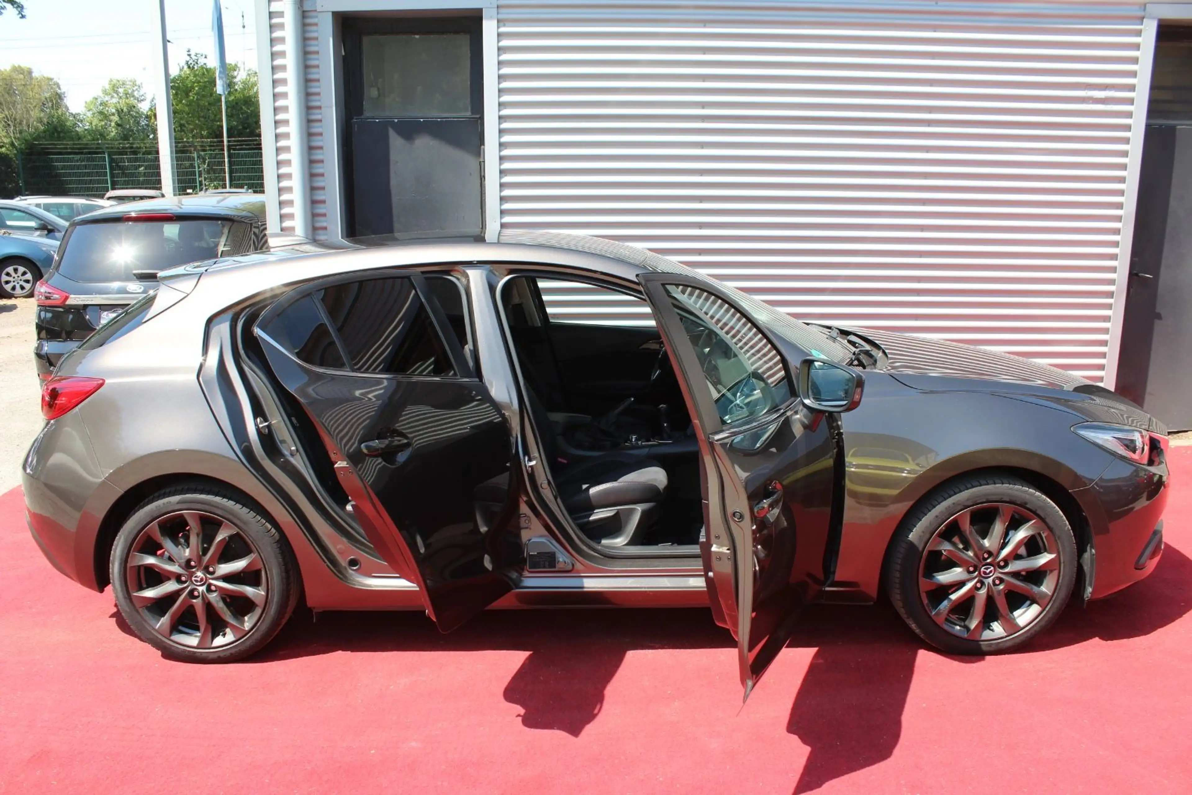 Mazda 3 SKYACTIV 120 NAKAMA KLIMA NAVI PDC 18.ZOLL 2Hd — photo 14