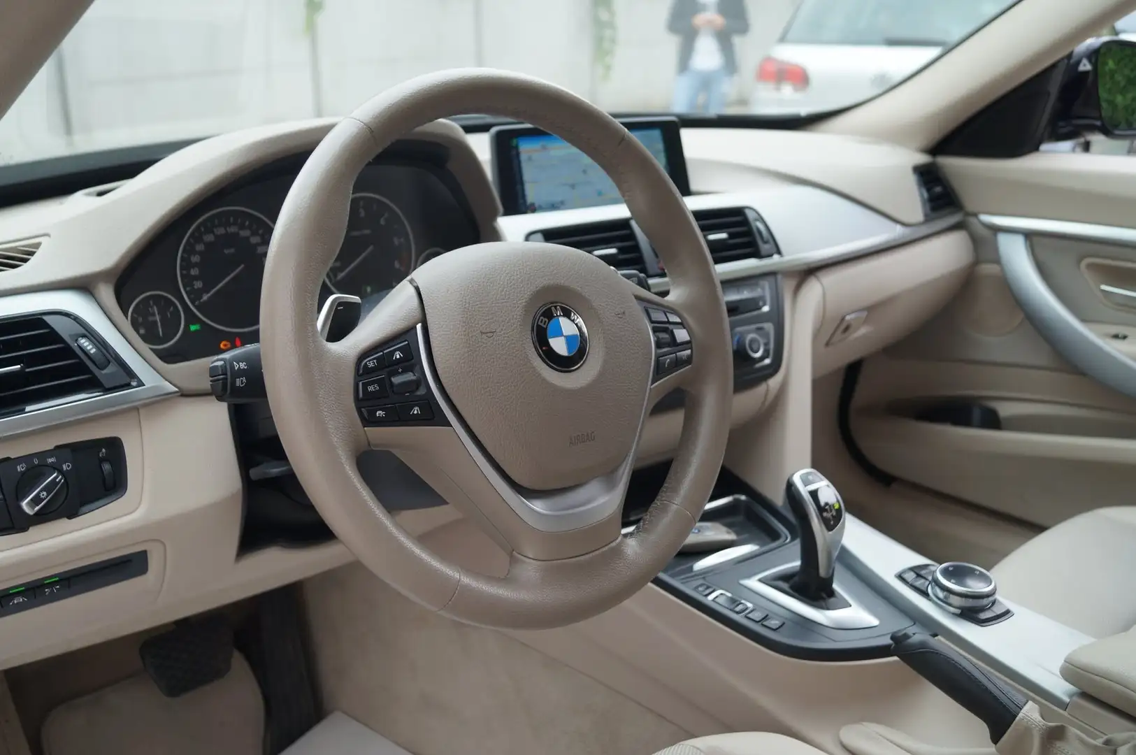 BMW 320 320d Gran Turismo xdrive Business auto Negru - 1