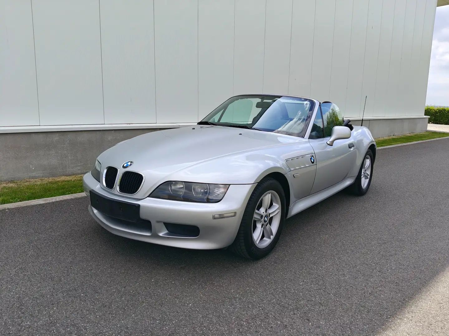 BMW Z3 1.9i Roadster 1.8 Gris - 1