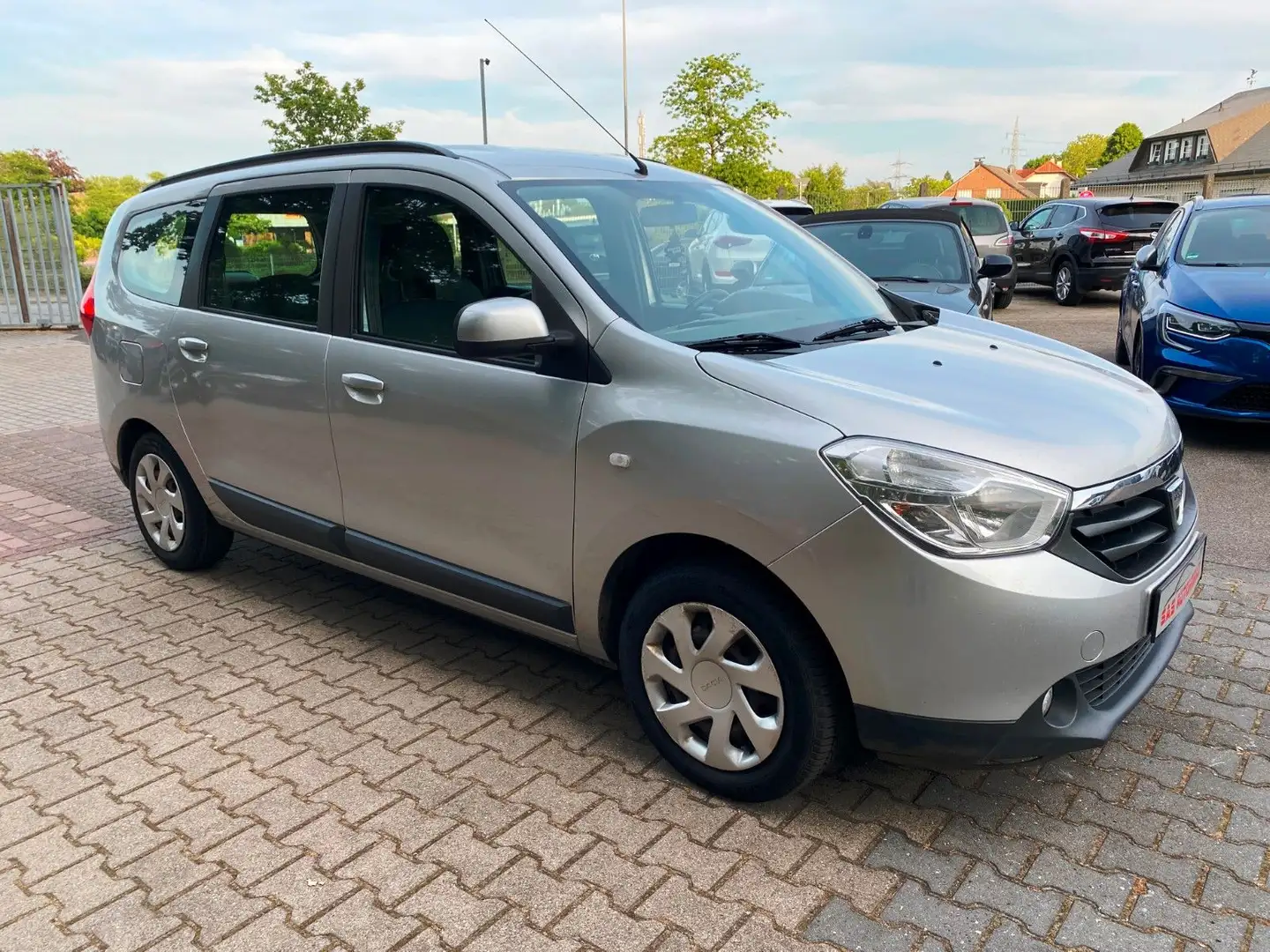 Dacia Lodgy Laureate/ Große Inspektion frisch bekommen Szary - 1