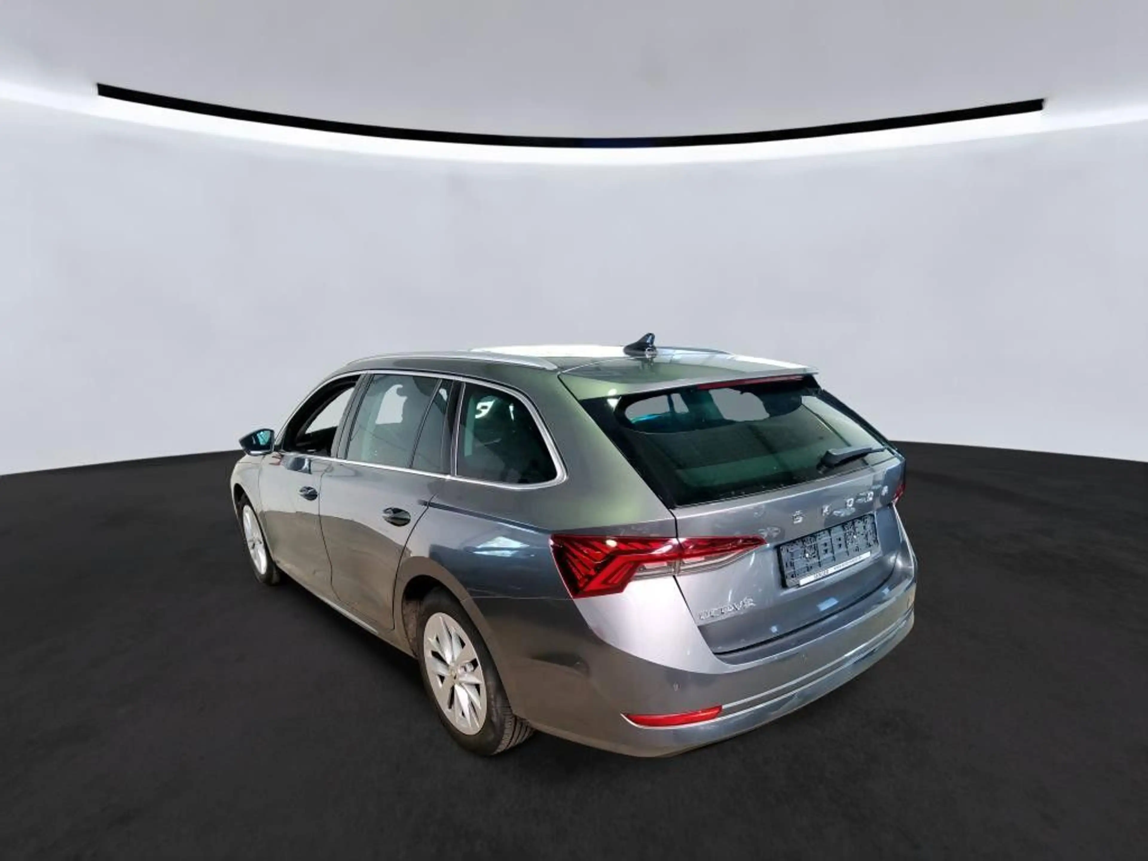 Skoda Octavia Combi Style 2.0TDI DSG Navi SHZ ACC LED — photo 3