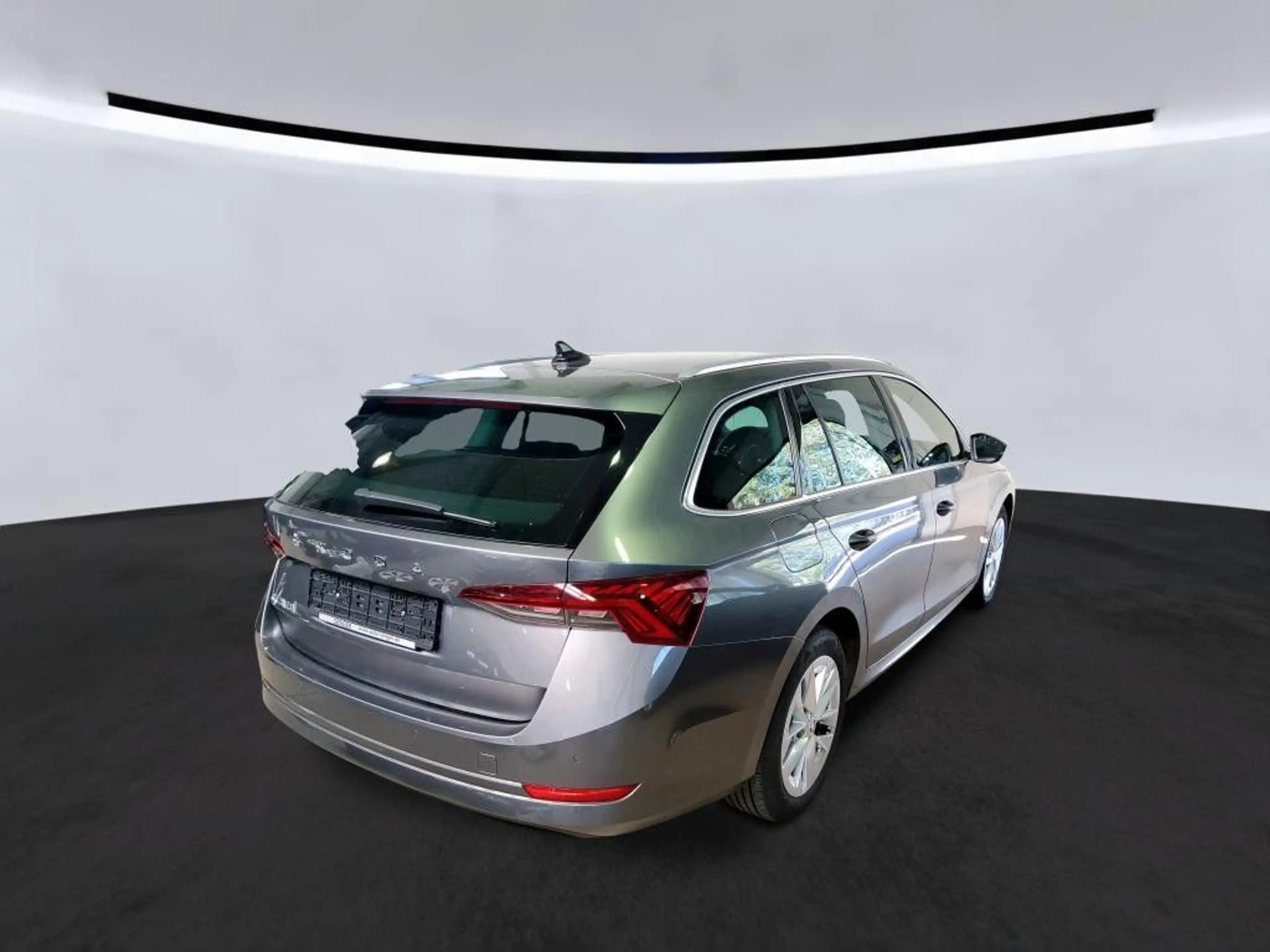 Skoda Octavia Combi Style 2.0TDI DSG Navi SHZ ACC LED — photo 4