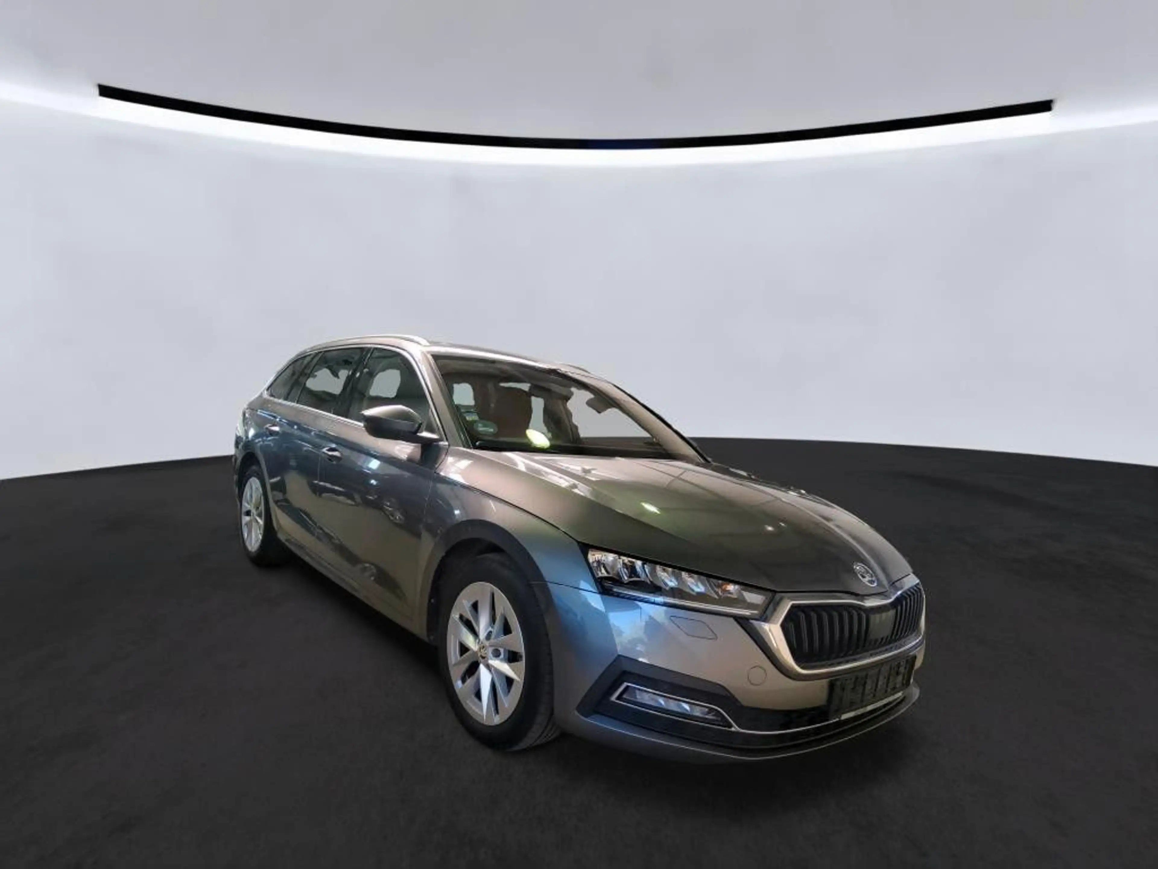 Skoda Octavia Combi Style 2.0TDI DSG Navi SHZ ACC LED — photo 2