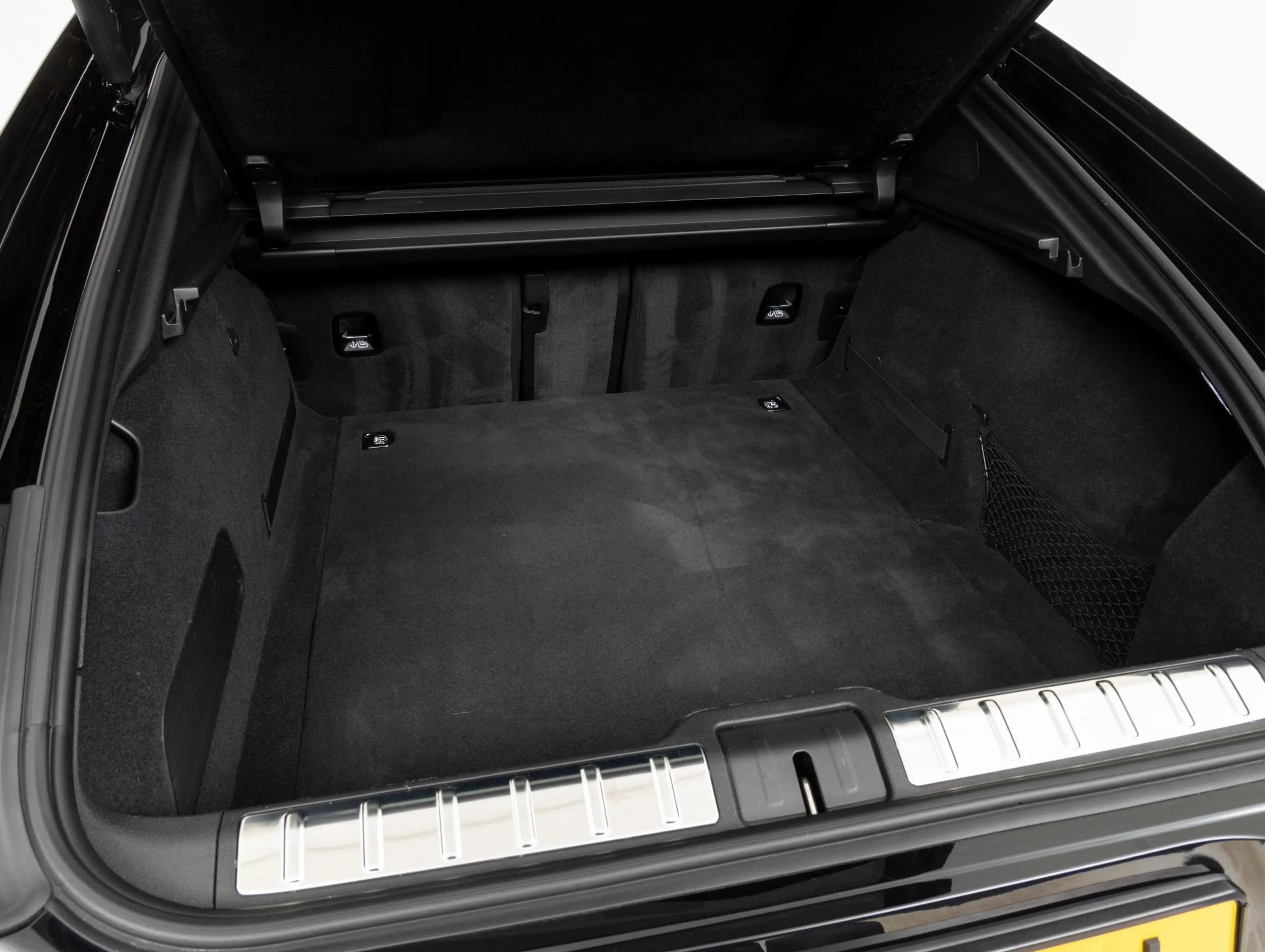 Porsche Panamera Turbo S E-Hybrid — photo 33