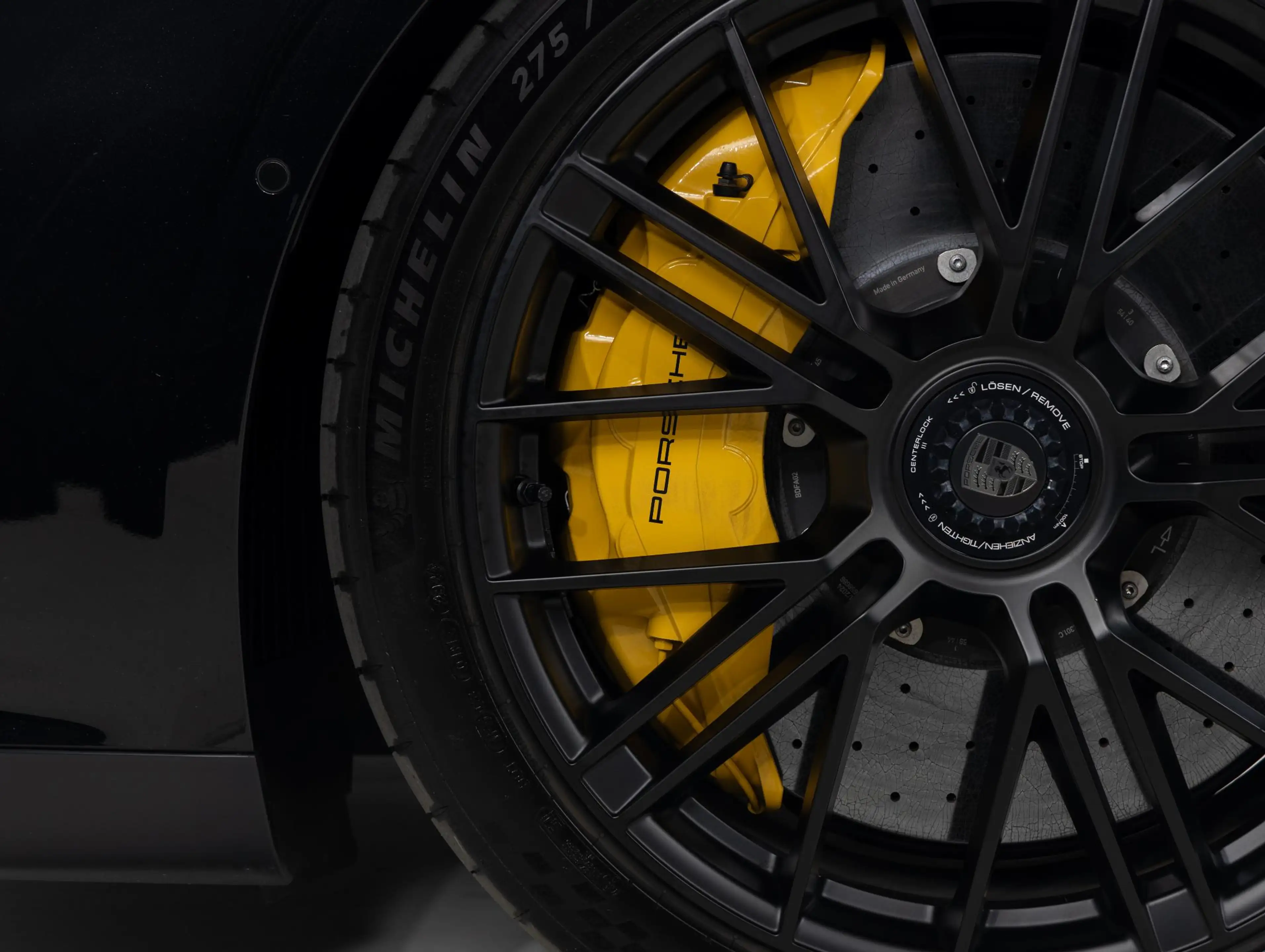 Porsche Panamera Turbo S E-Hybrid — photo 48