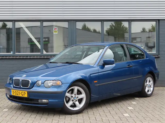 BMW 318