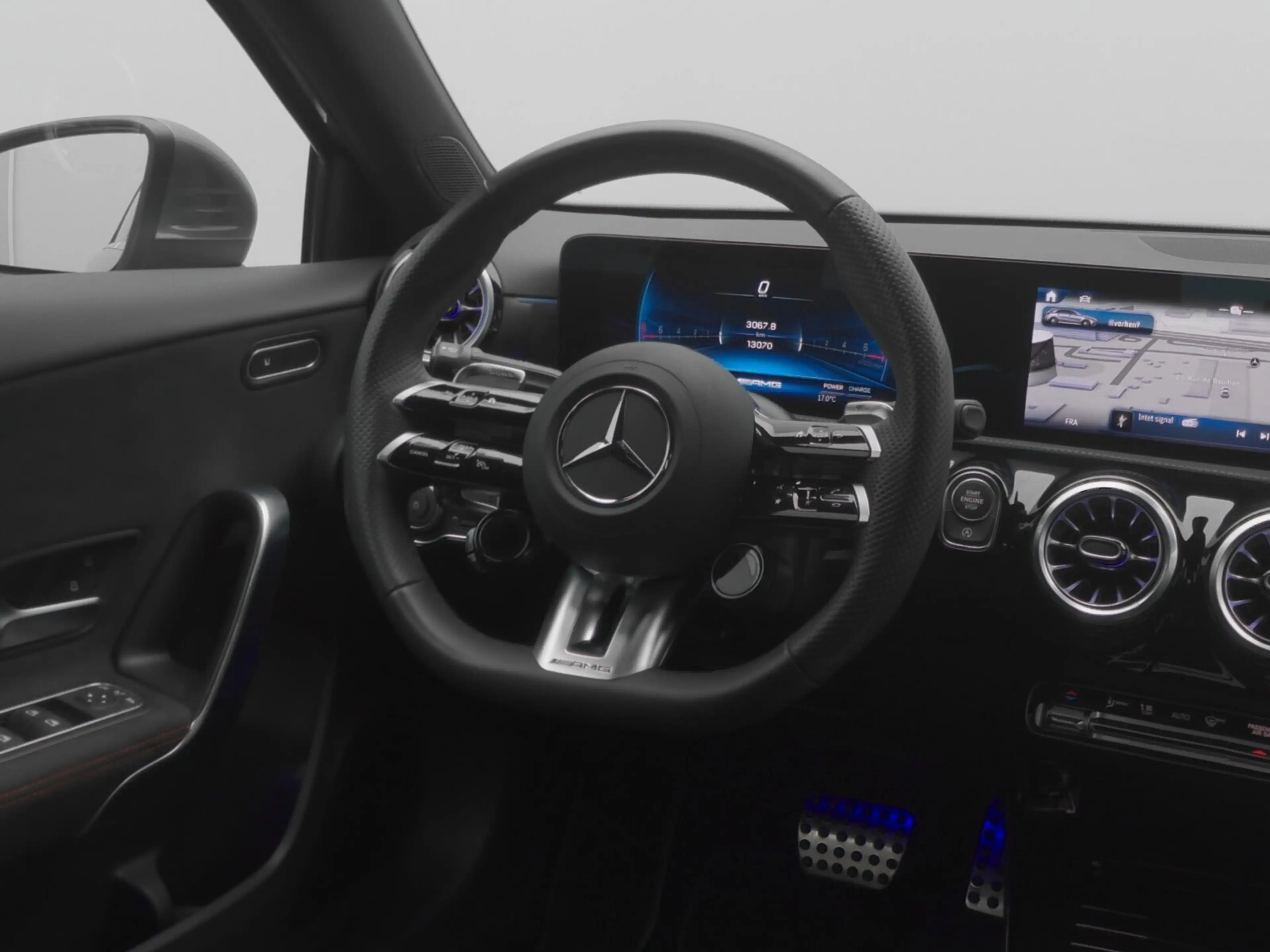 Mercedes-Benz A 35 AMG A 35 AMG 4M Multi+Kamera+Ambi+MBUX AMG Line Navi — photo 19