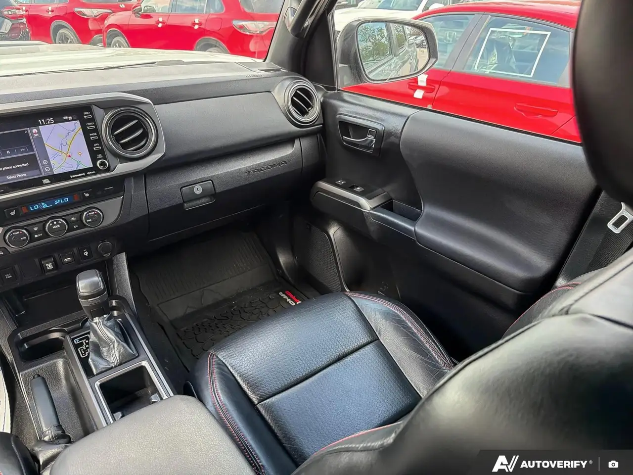 Toyota Tacoma снимка Toyota Tacoma
