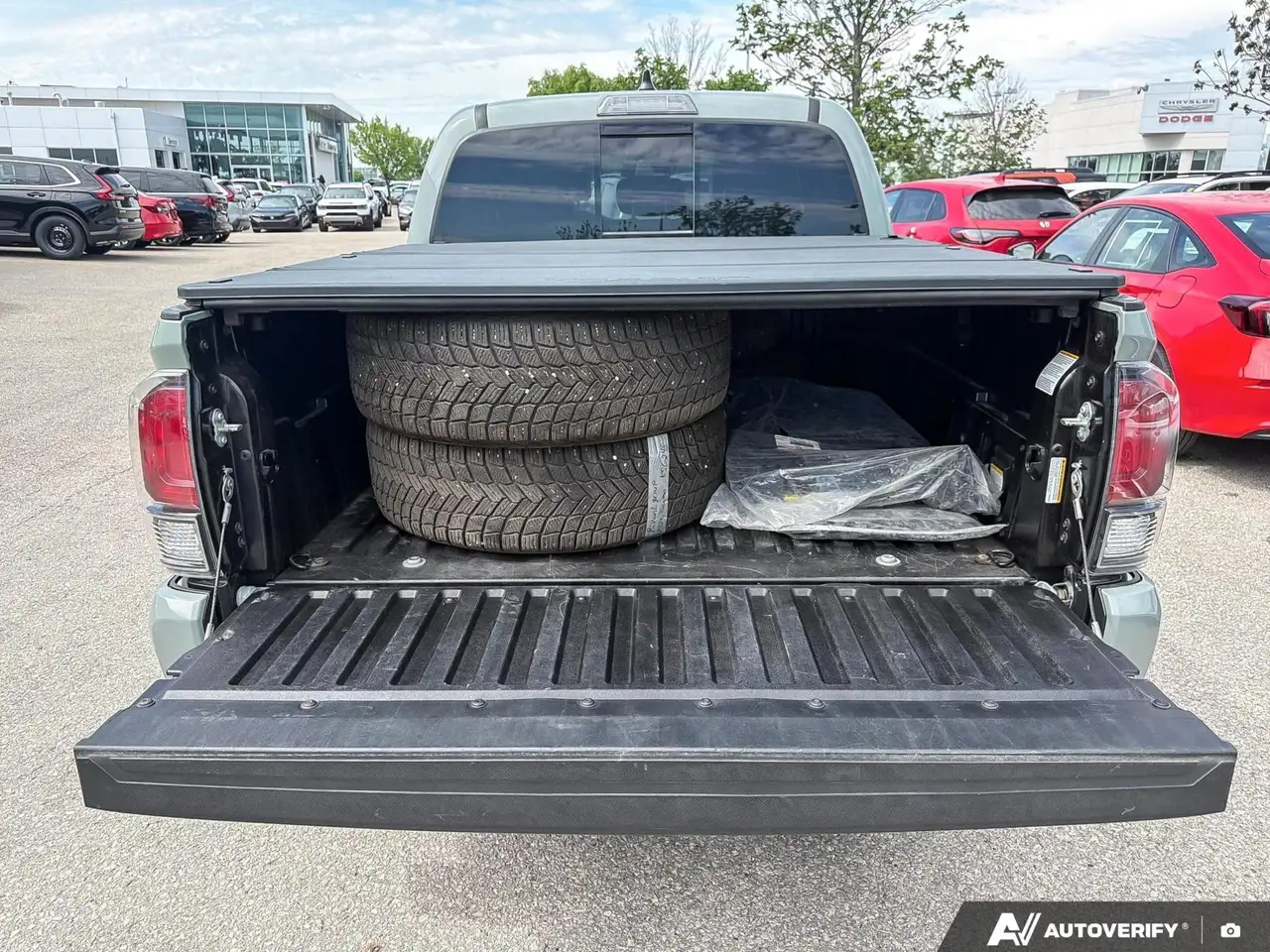 Toyota Tacoma снимка Toyota Tacoma