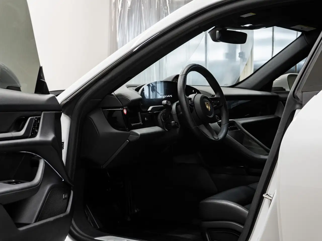 Porsche Taycan снимка Porsche Taycan