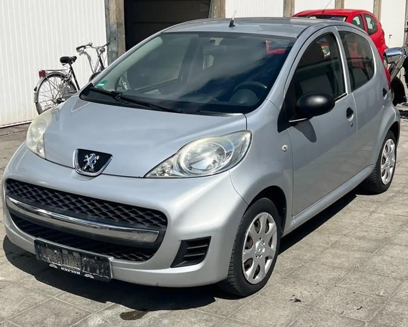 Peugeot 107 1.0i Black & Silver Edition - 1