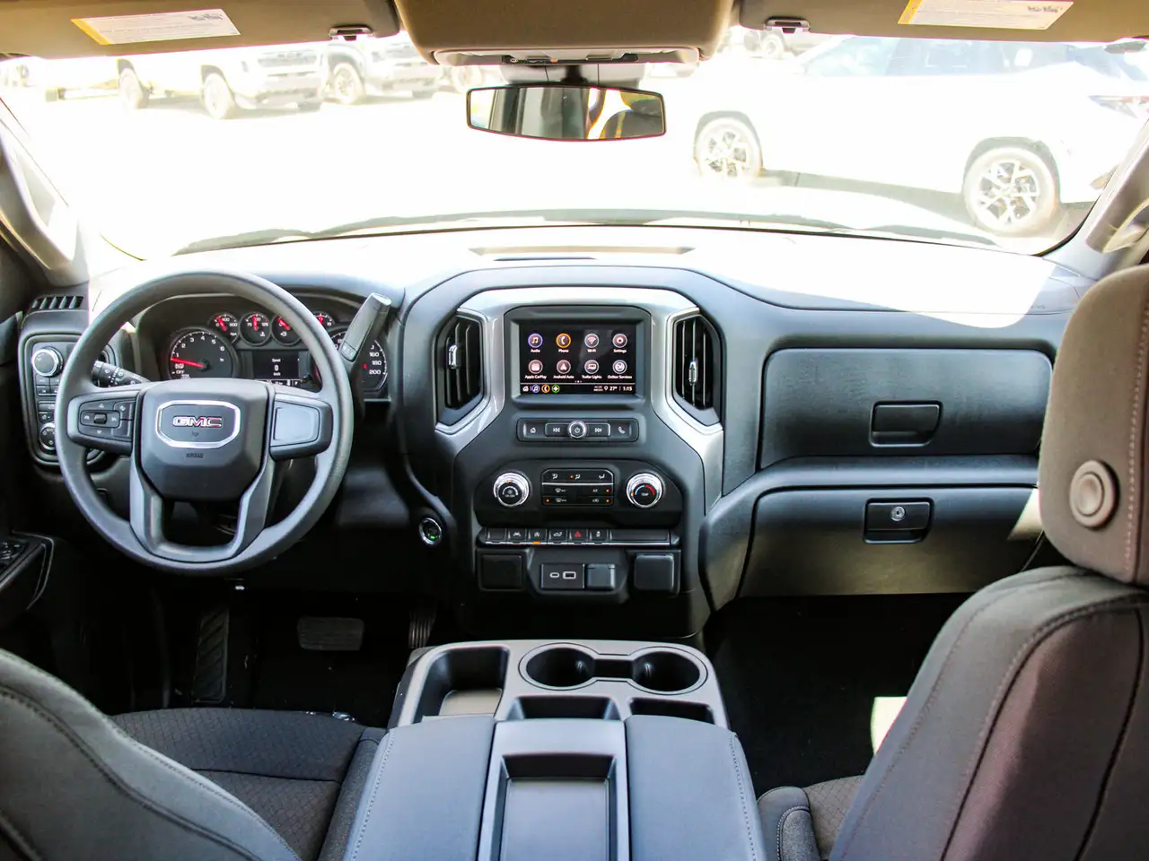 GMC Sierra 1500 снимка GMC Sierra 1500