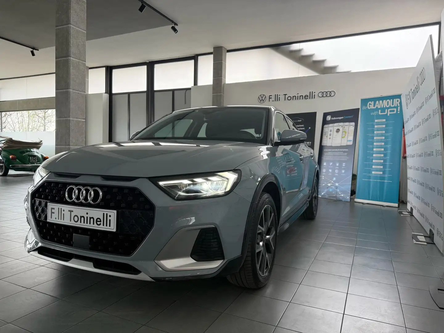 Audi A1 allstreet 30 1.0 tfsi Admired 110cv s tronic Grigio - 2
