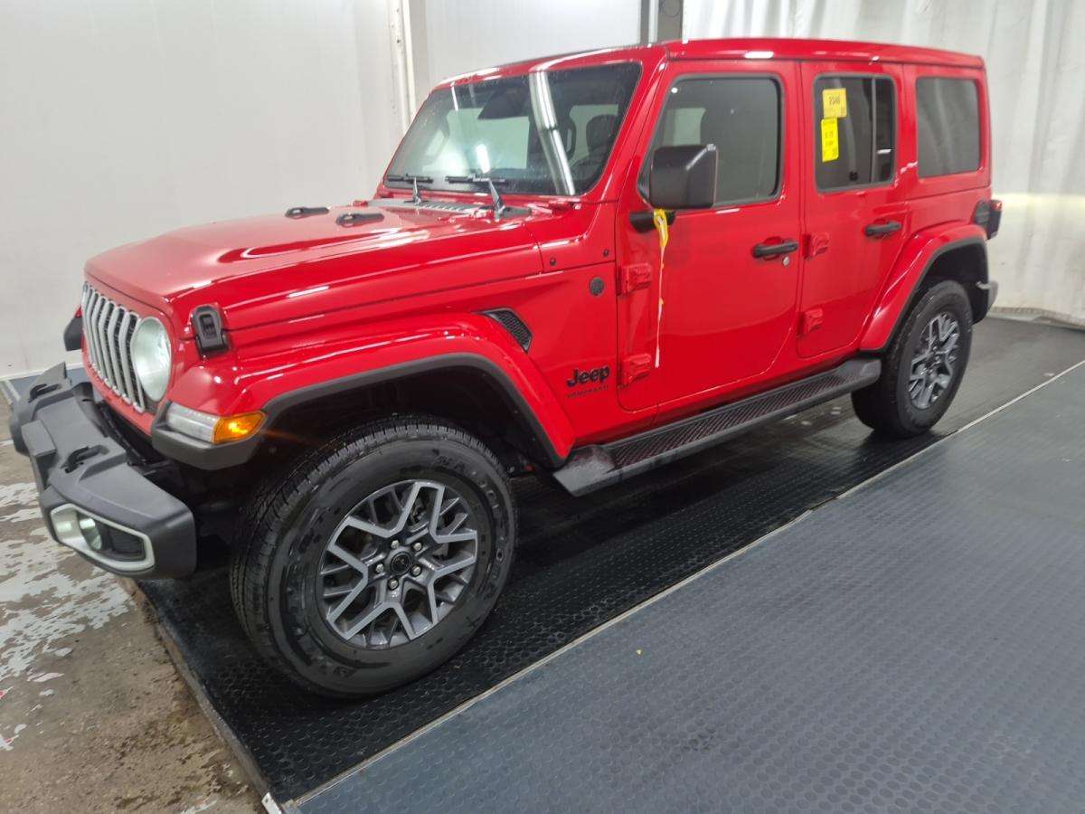 2026 Jeep Wrangler SAHARA | SKYTOP | BLIND SPOT | NAVI | HEATED LEATHER | REMOTE START | LED LIGHTS | CARPLAY |