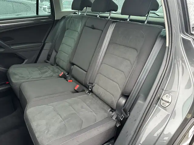 Volkswagen Tiguan view 10