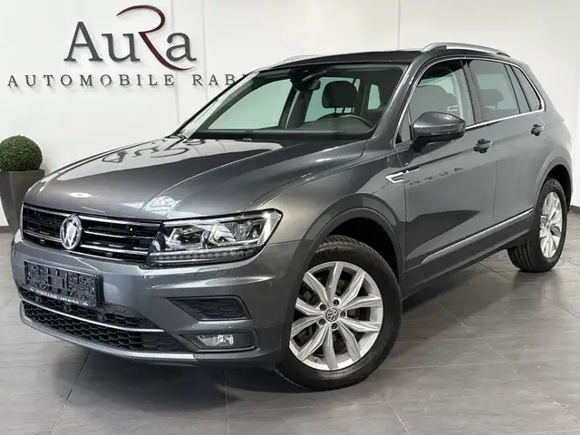 Volkswagen Tiguan view 2