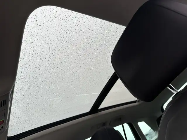 Volkswagen Tiguan view 11