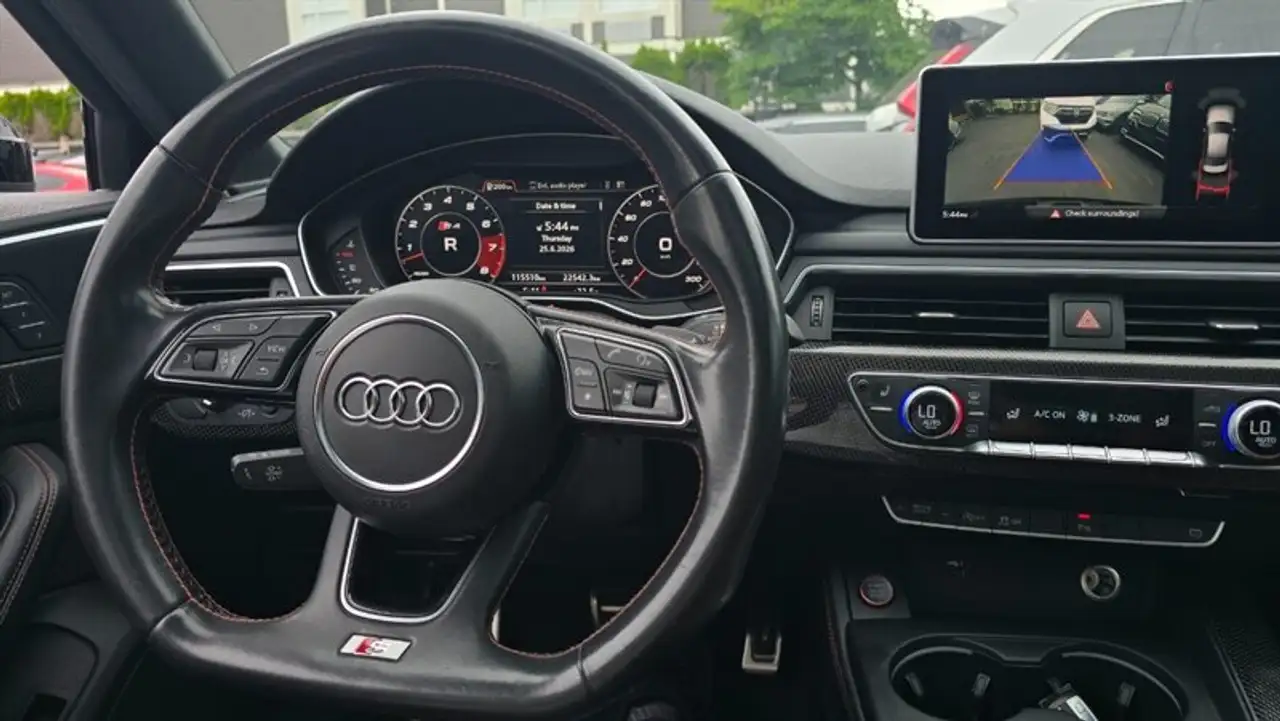 Audi S4 fotografie Audi S4