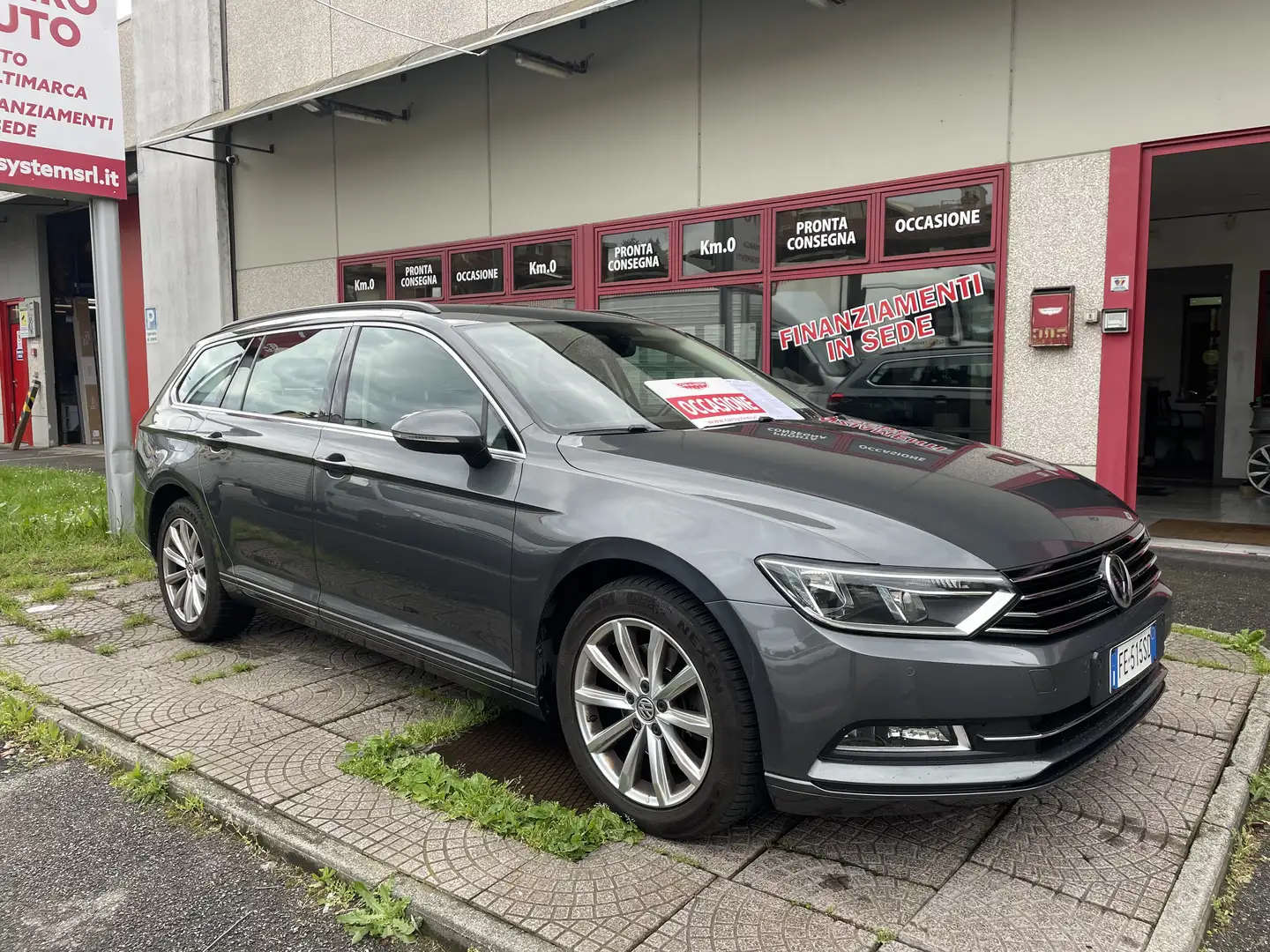 Volkswagen Passat Variant Passat Variant 2.0 tdi busines sline 150cv dsg Grau - 1