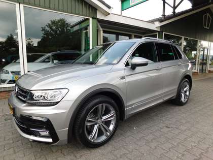 Volkswagen Tiguan 1.5TSI 131PK R-Line! All-in Prijs! Trekhaak! 1e ei