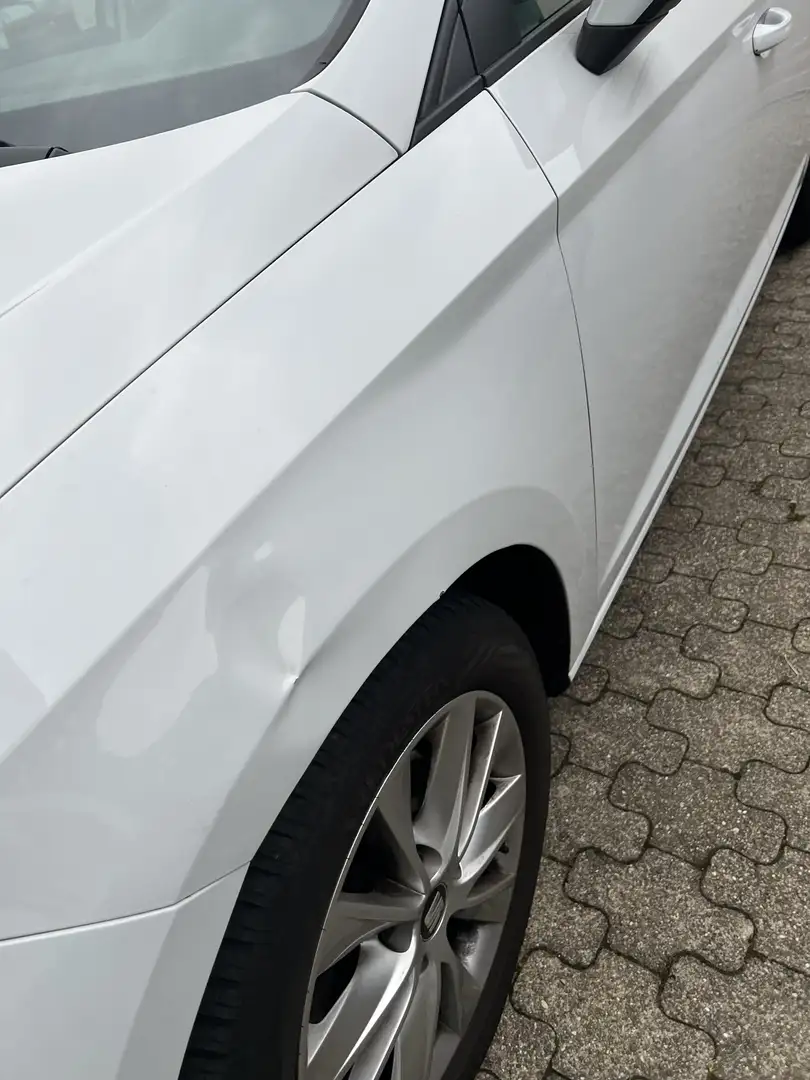 SEAT Leon ST 1.6 TDI Start&Stop DSG FR - 2