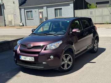 1.4 D-4D 4x4 Luna DPF//2009//108.500KM//NAVI//AIRC