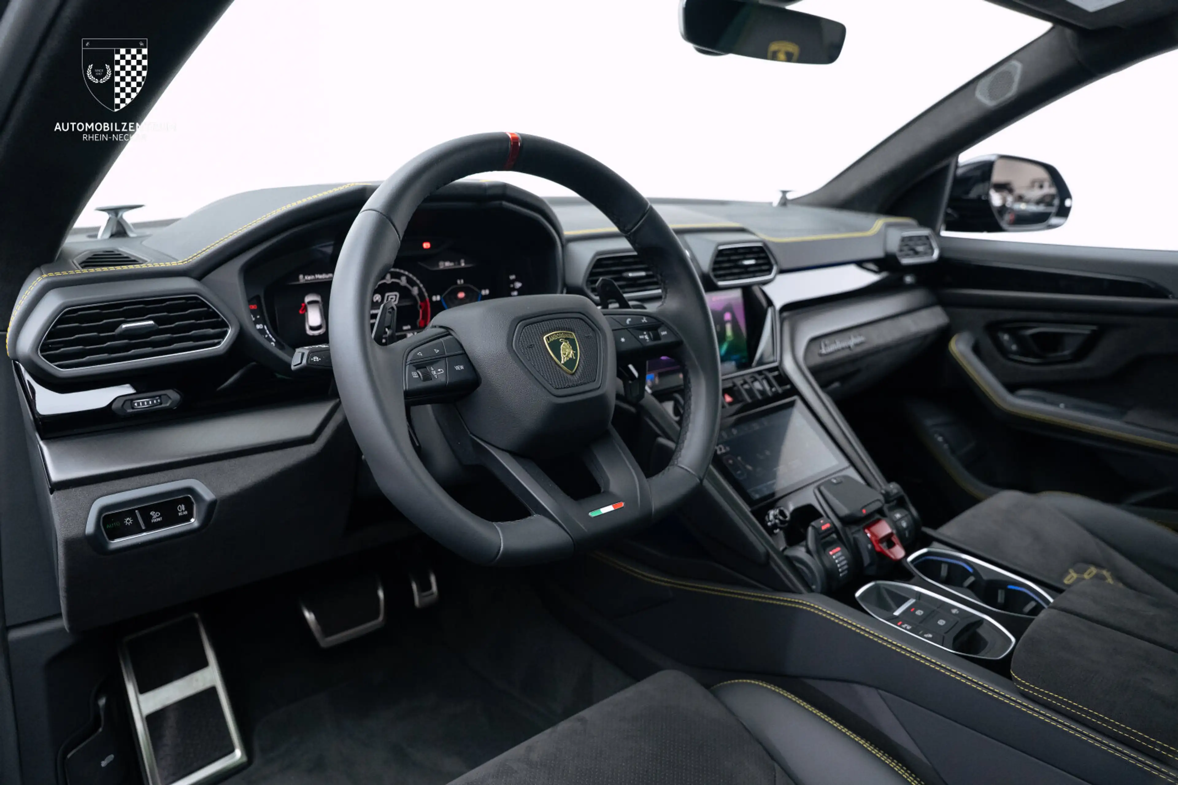 Lamborghini Urus Urus S Bang&Olufsen/Pano/Style/Massage/FullPPF — photo 9