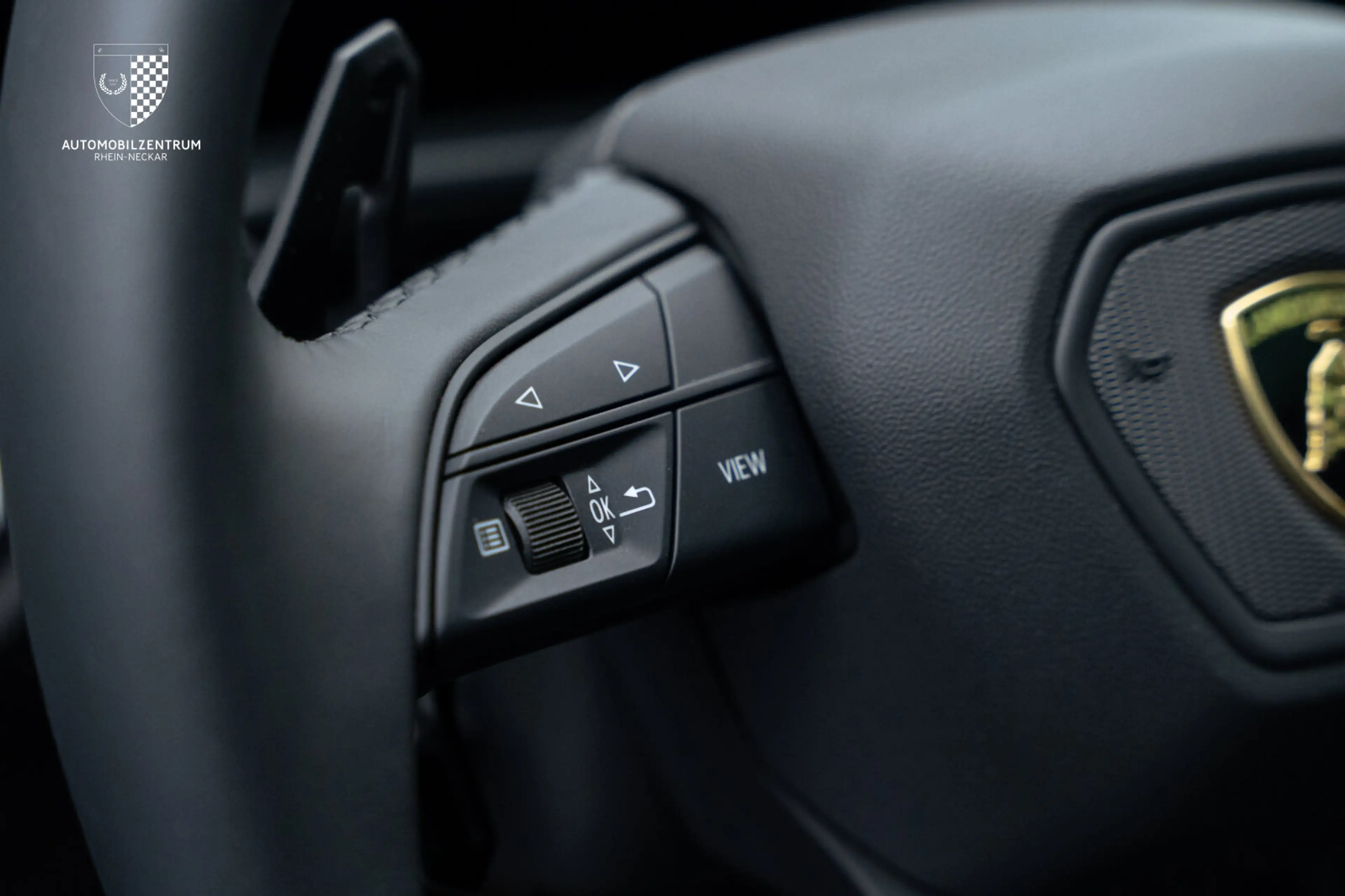 Lamborghini Urus Urus S Bang&Olufsen/Pano/Style/Massage/FullPPF — photo 15