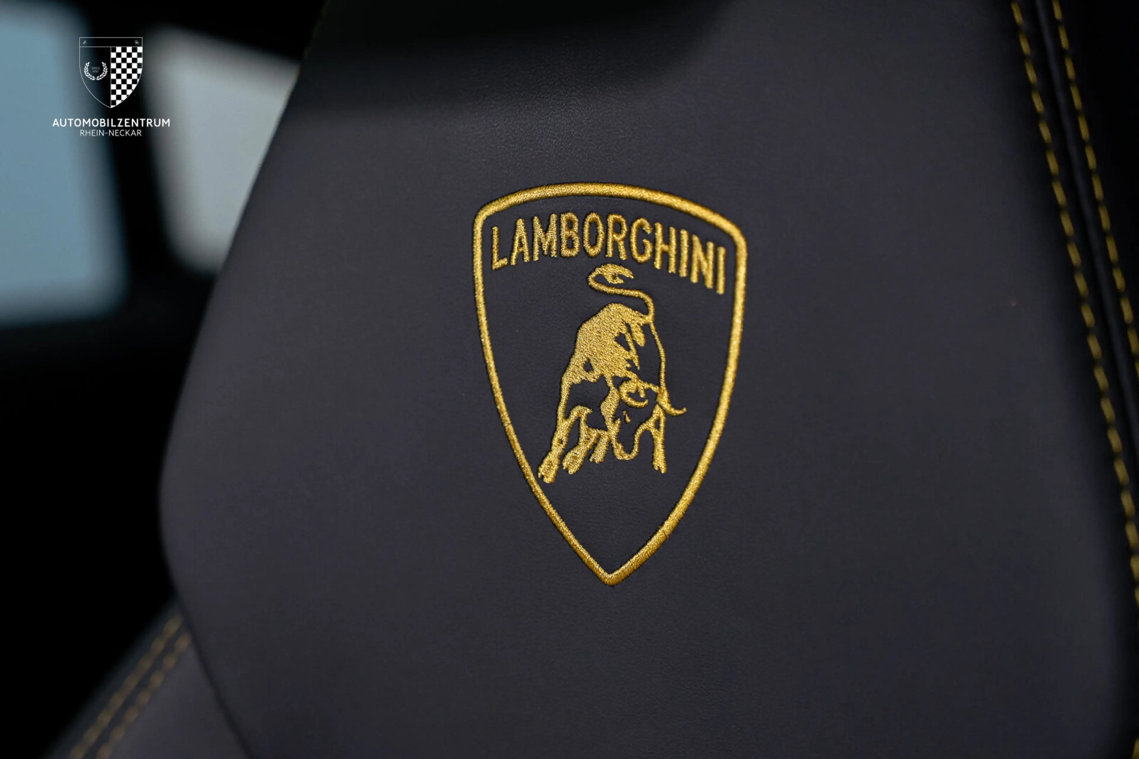 Lamborghini Urus Urus S Bang&Olufsen/Pano/Style/Massage/FullPPF — photo 11