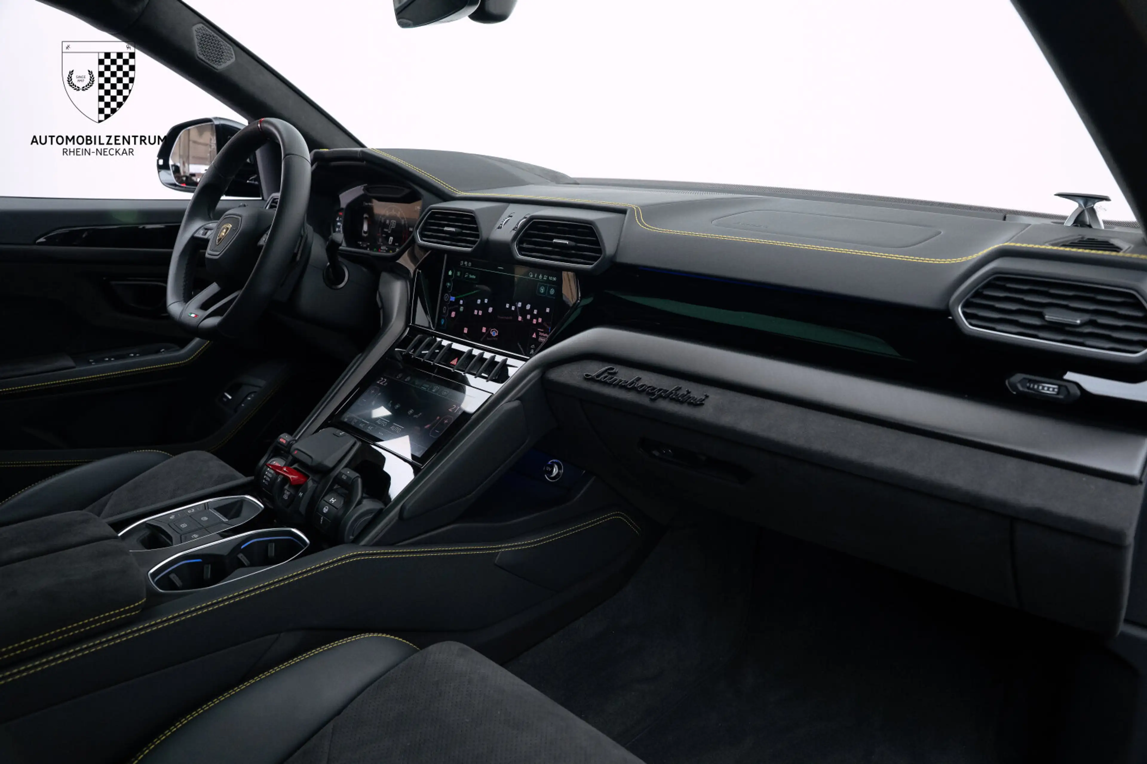 Lamborghini Urus Urus S Bang&Olufsen/Pano/Style/Massage/FullPPF — photo 13