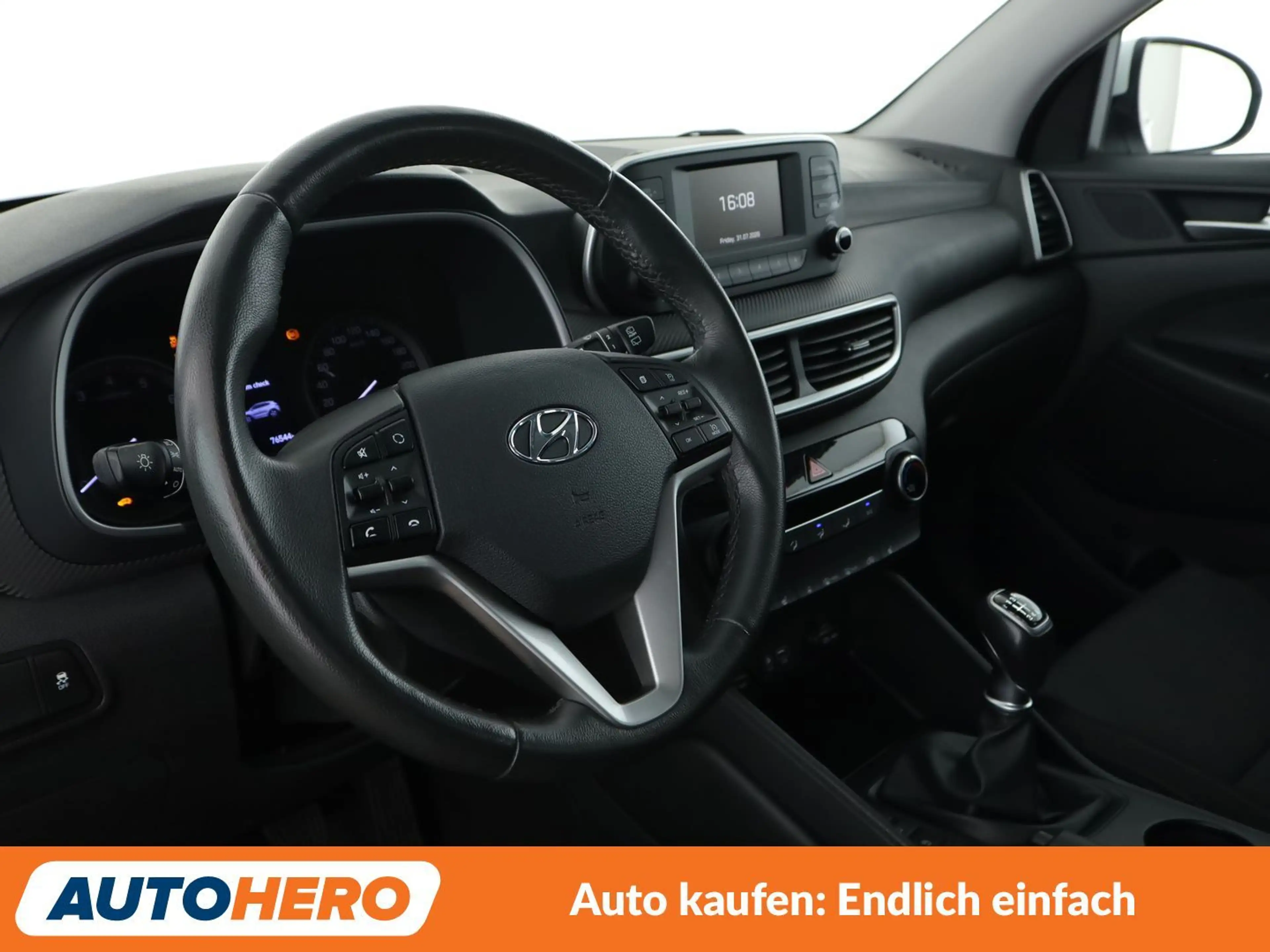 Hyundai TUCSON 1.6 Advantage 2WD *TEMPO*PDC*SHZ*ALU*KLIMA* — photo 11