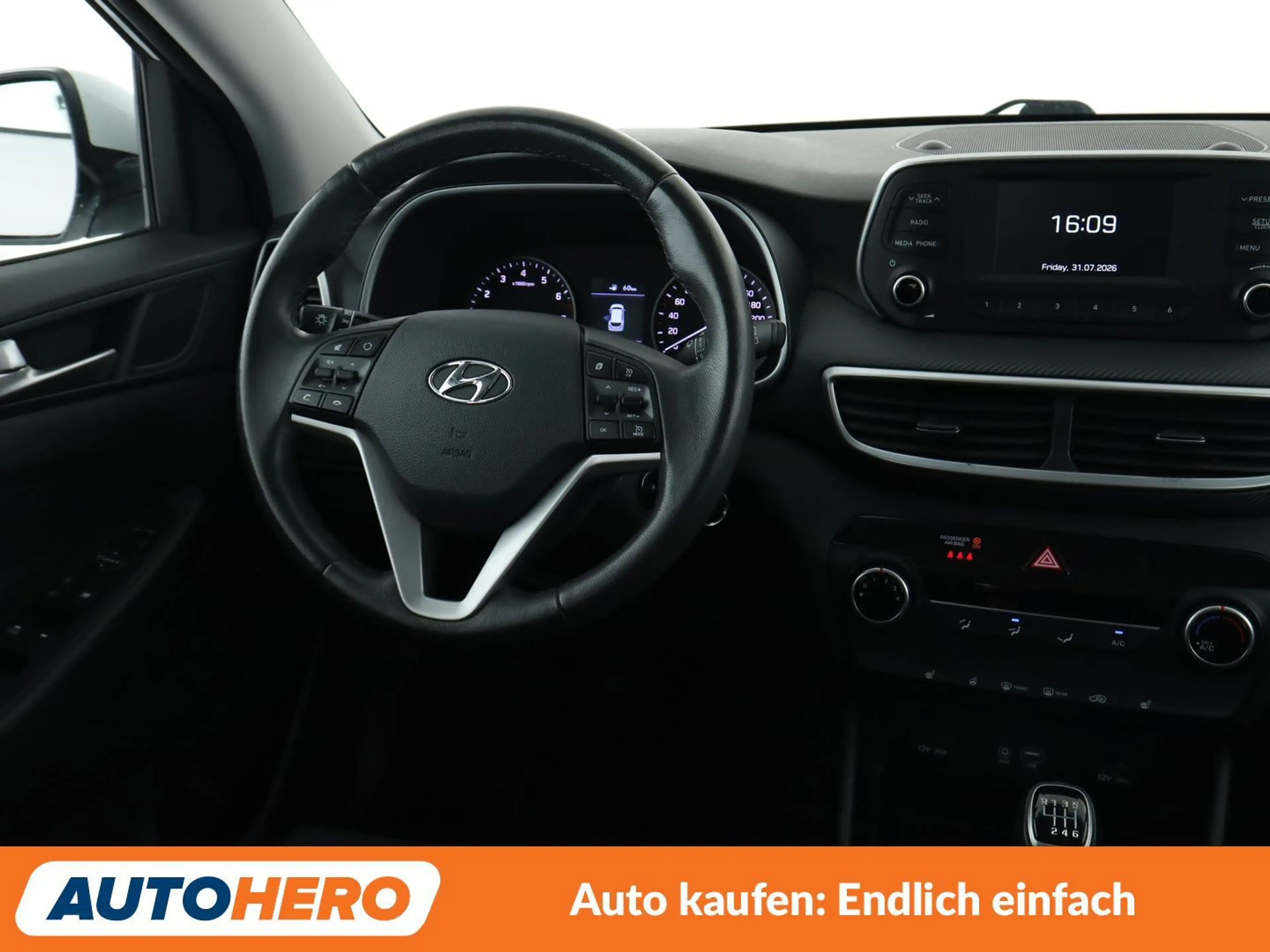 Hyundai TUCSON 1.6 Advantage 2WD *TEMPO*PDC*SHZ*ALU*KLIMA* — photo 13