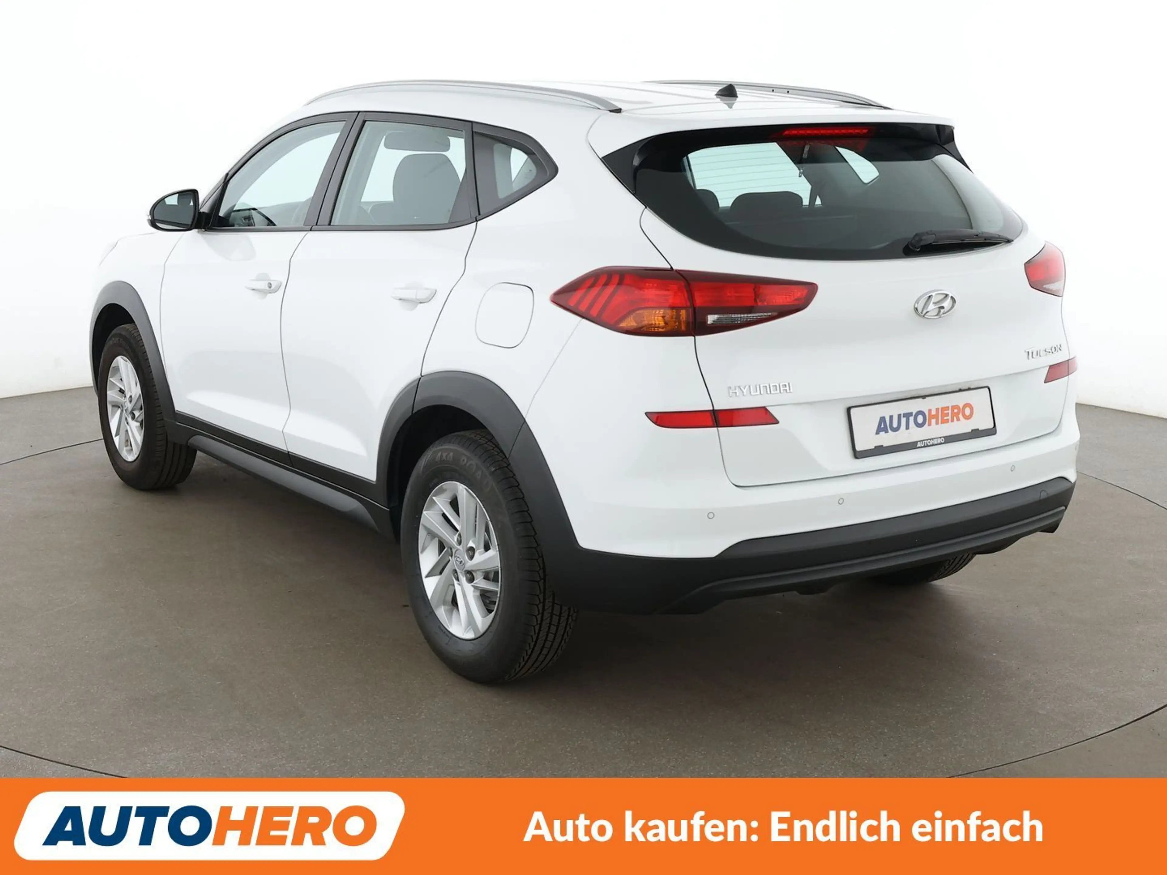 Hyundai TUCSON 1.6 Advantage 2WD *TEMPO*PDC*SHZ*ALU*KLIMA* — photo 4