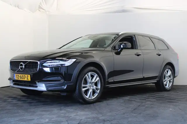 Volvo V90 Cross Country 2.0 T5 90th Anniversary Edition