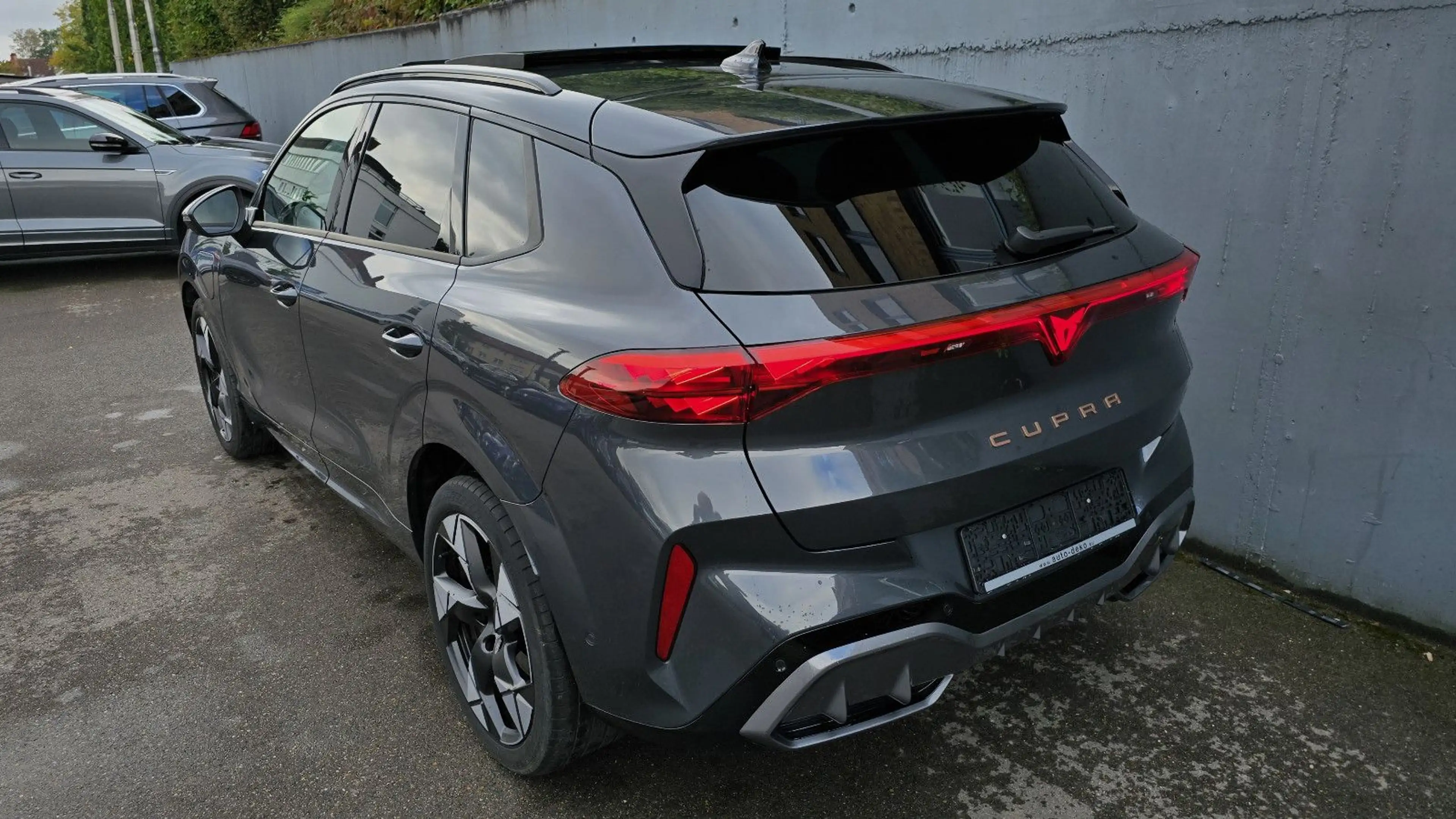 CUPRA Terramar 1.5 e-HYBRID VZ DSG Pano/Matrix/AHK/VOL — photo 4