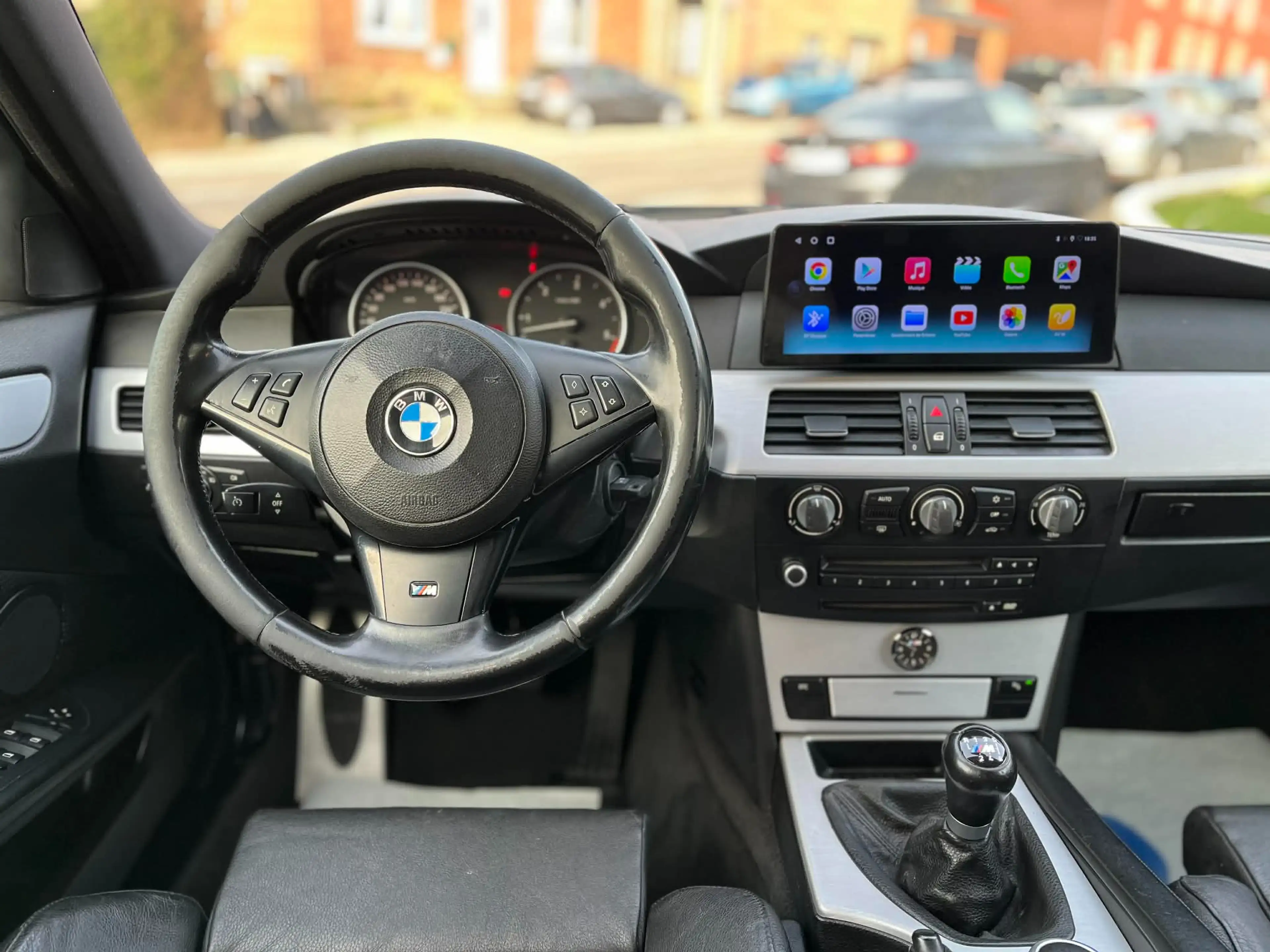 BMW 525 525 d*PACK-M*3L*M57*CUIR*CARPLAY* — photo 14