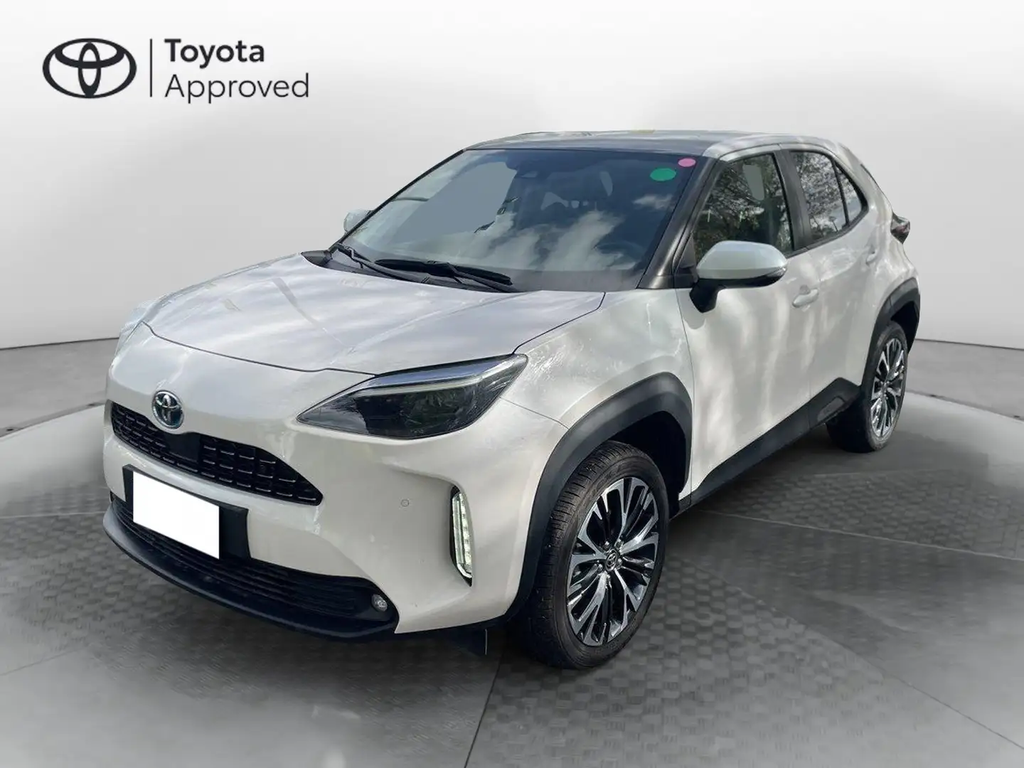 Toyota Yaris Cross 1.5 Hybrid 5p. E-CVT Lounge VENDUTA - 1