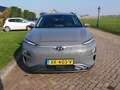 Hyundai KONA **14899**NETTO**2019 EV Premium 64 kWh 2019 FULL Grijs - thumbnail 4