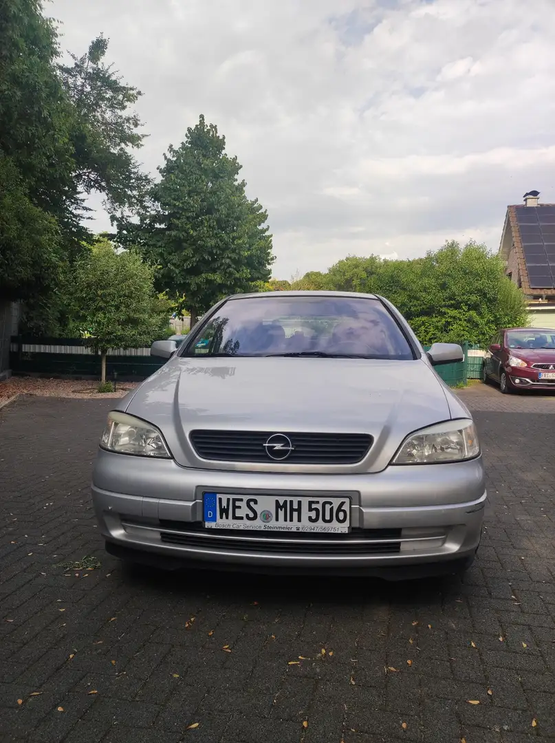 Opel Astra 1.6 Selection - 1