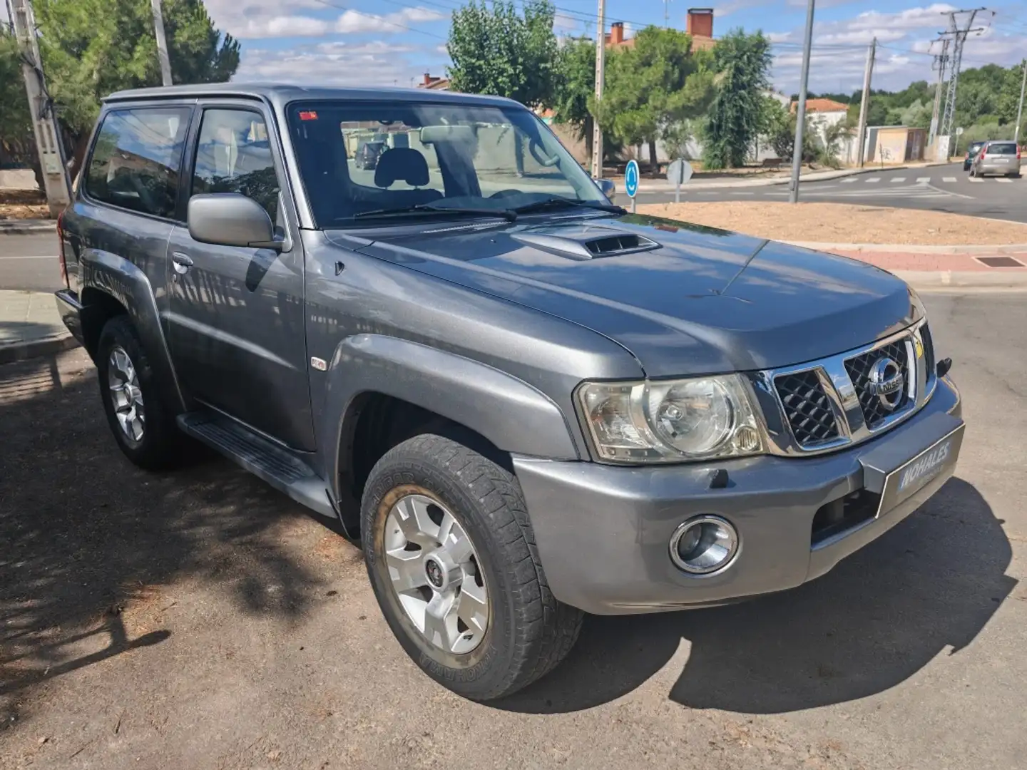 Nissan Patrol 3.0DI XE Plus - 2
