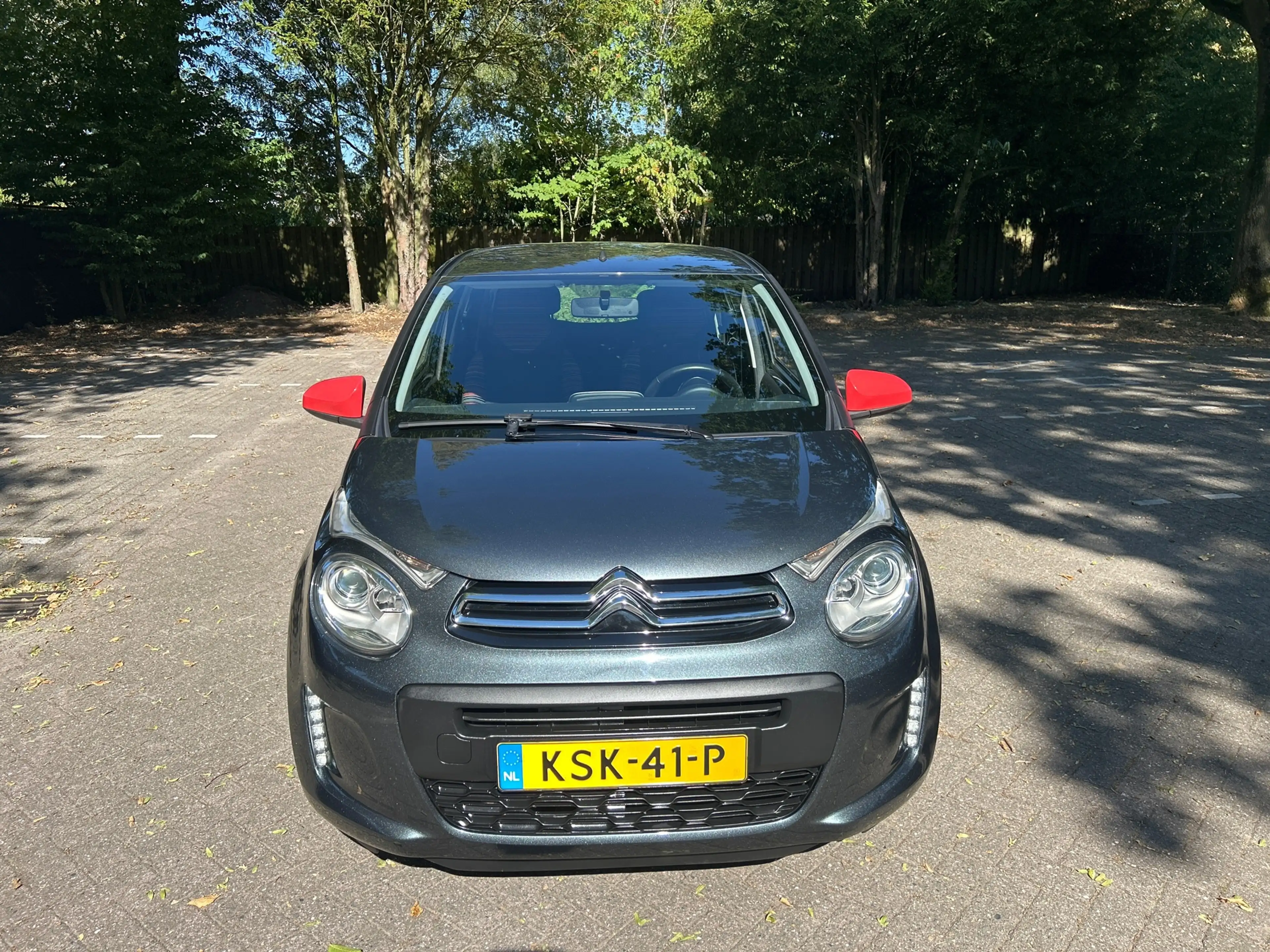 Citroen C1 1.0 VTi Shine — photo 7