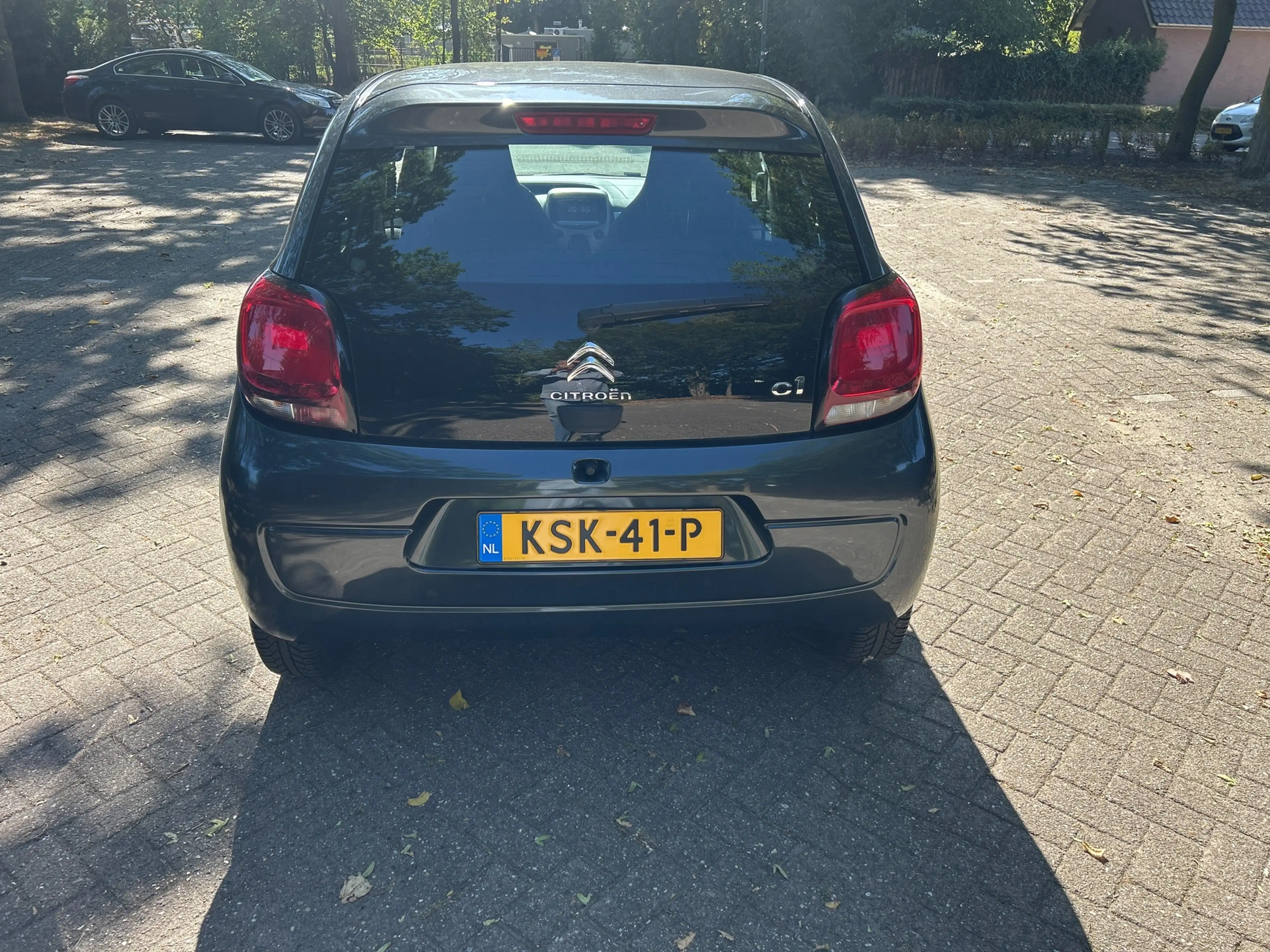 Citroen C1 1.0 VTi Shine — photo 3