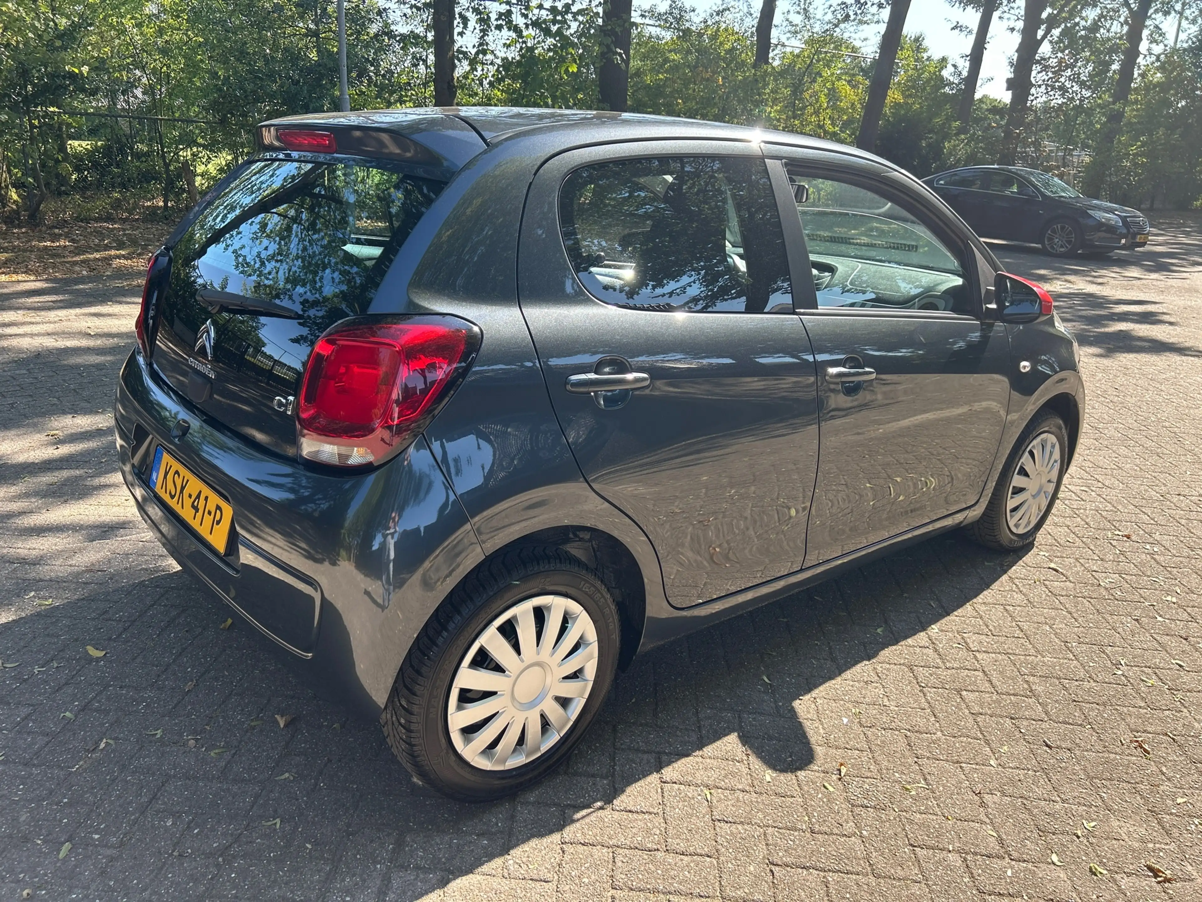 Citroen C1 1.0 VTi Shine — photo 4