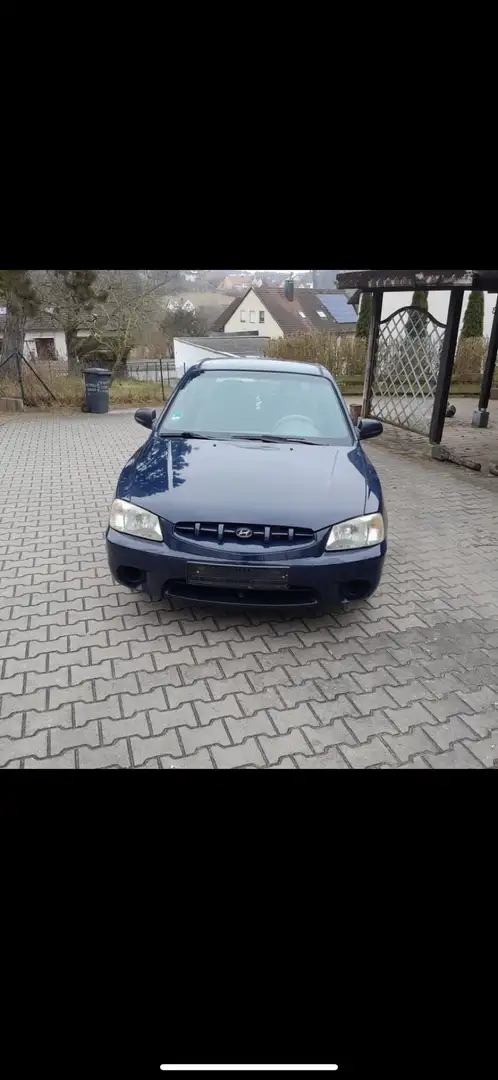 Hyundai ACCENT 1.3i GS - 1