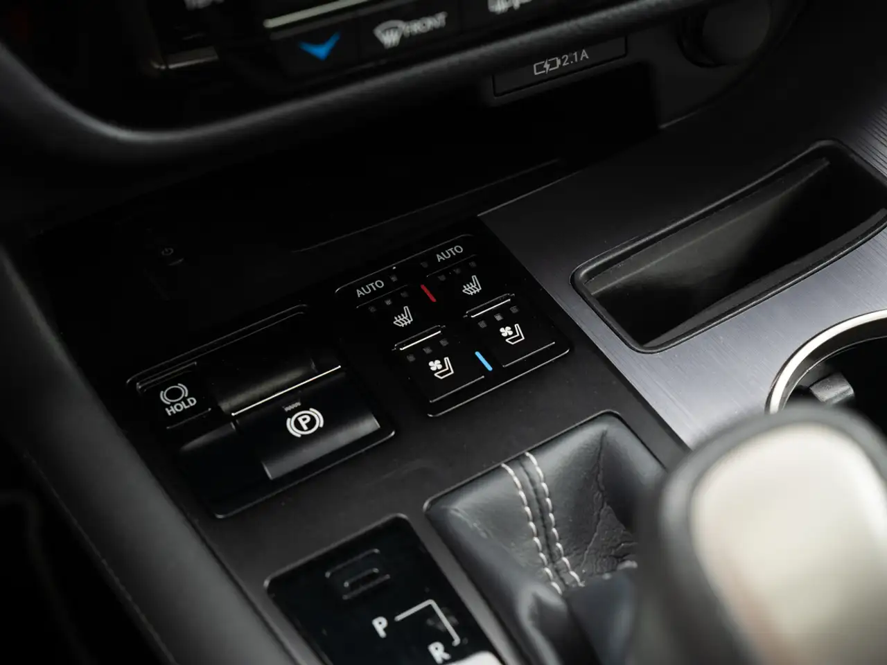 Lexus RX photo Lexus RX
