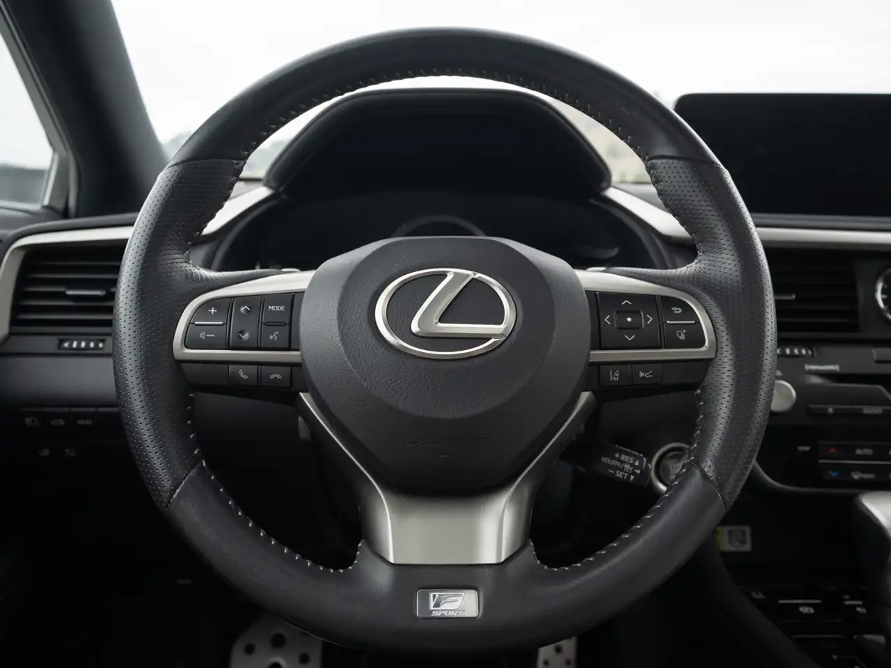 Lexus RX photo Lexus RX