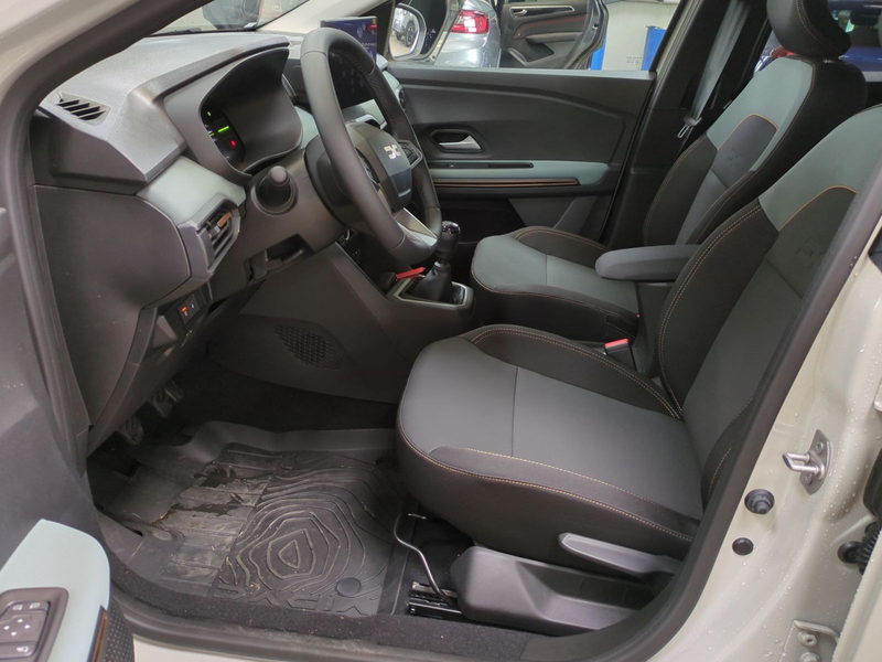 Dacia Jogger Extreme TCe110*Driving+Winter-Komfortpake — photo 12