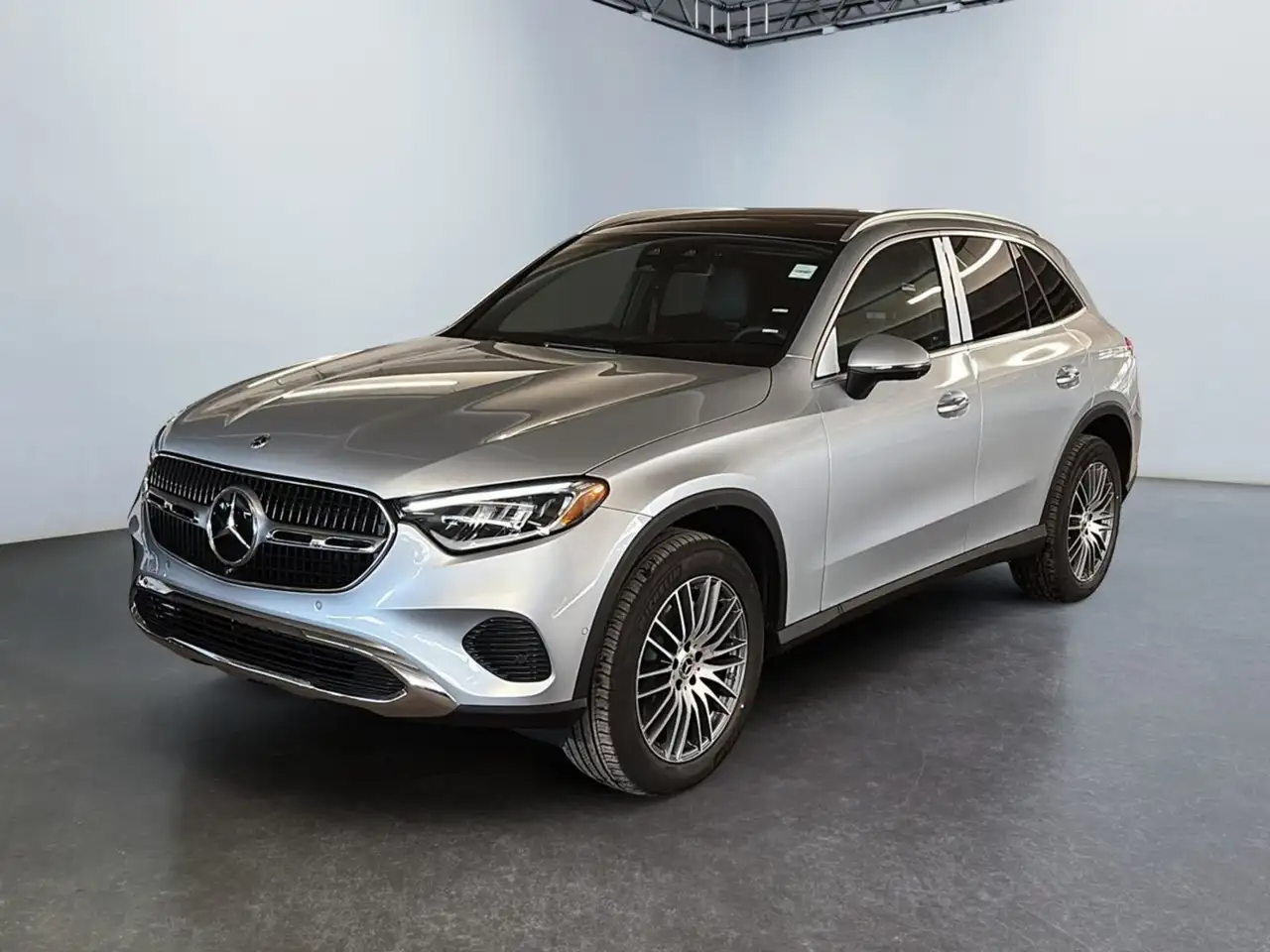 2026 Mercedes-Benz GLC