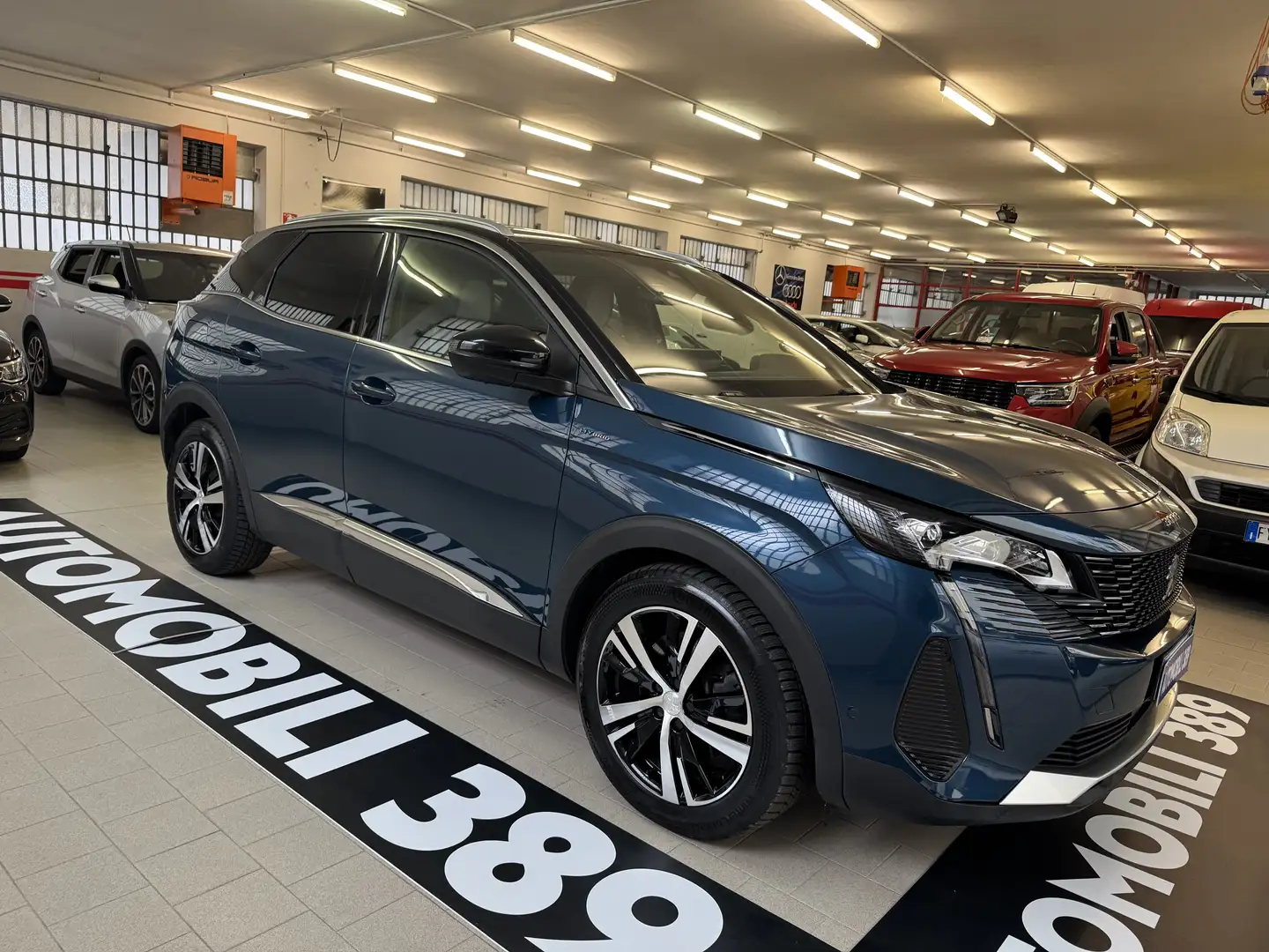Peugeot 3008 1.6 hybrid phev GT 225cv e-eat8 Blau - 1
