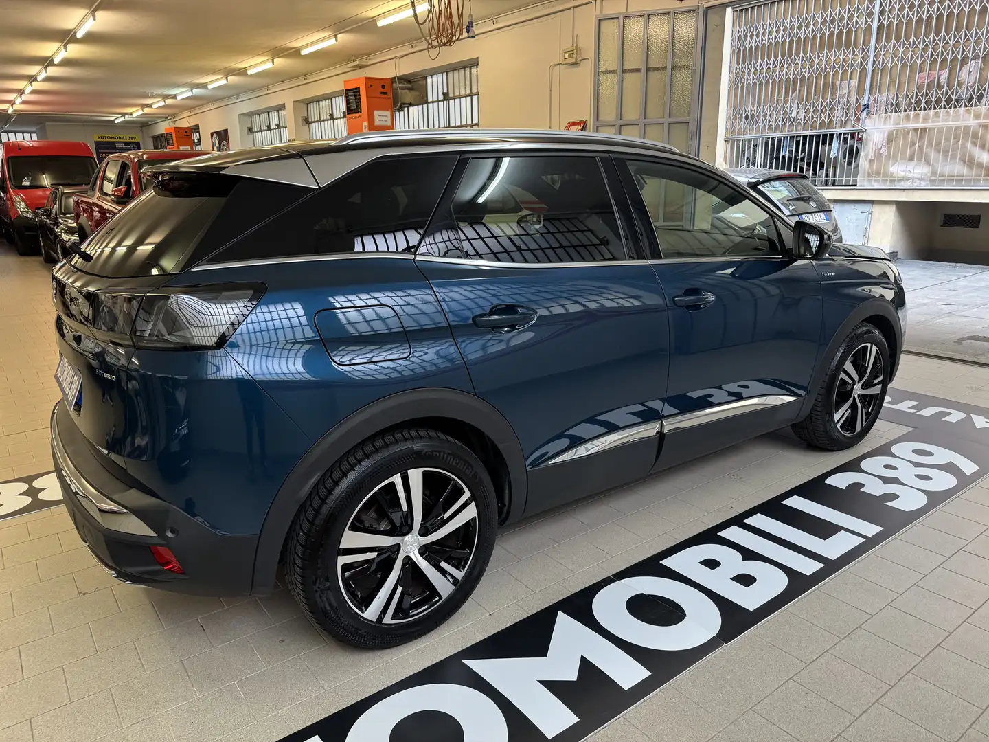 Peugeot 3008 1.6 hybrid phev GT 225cv e-eat8 Blau - 2